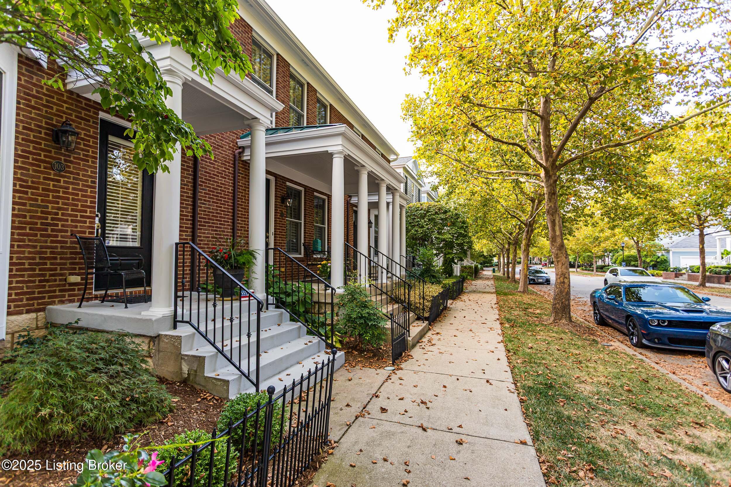 9214 Featherbell Blvd