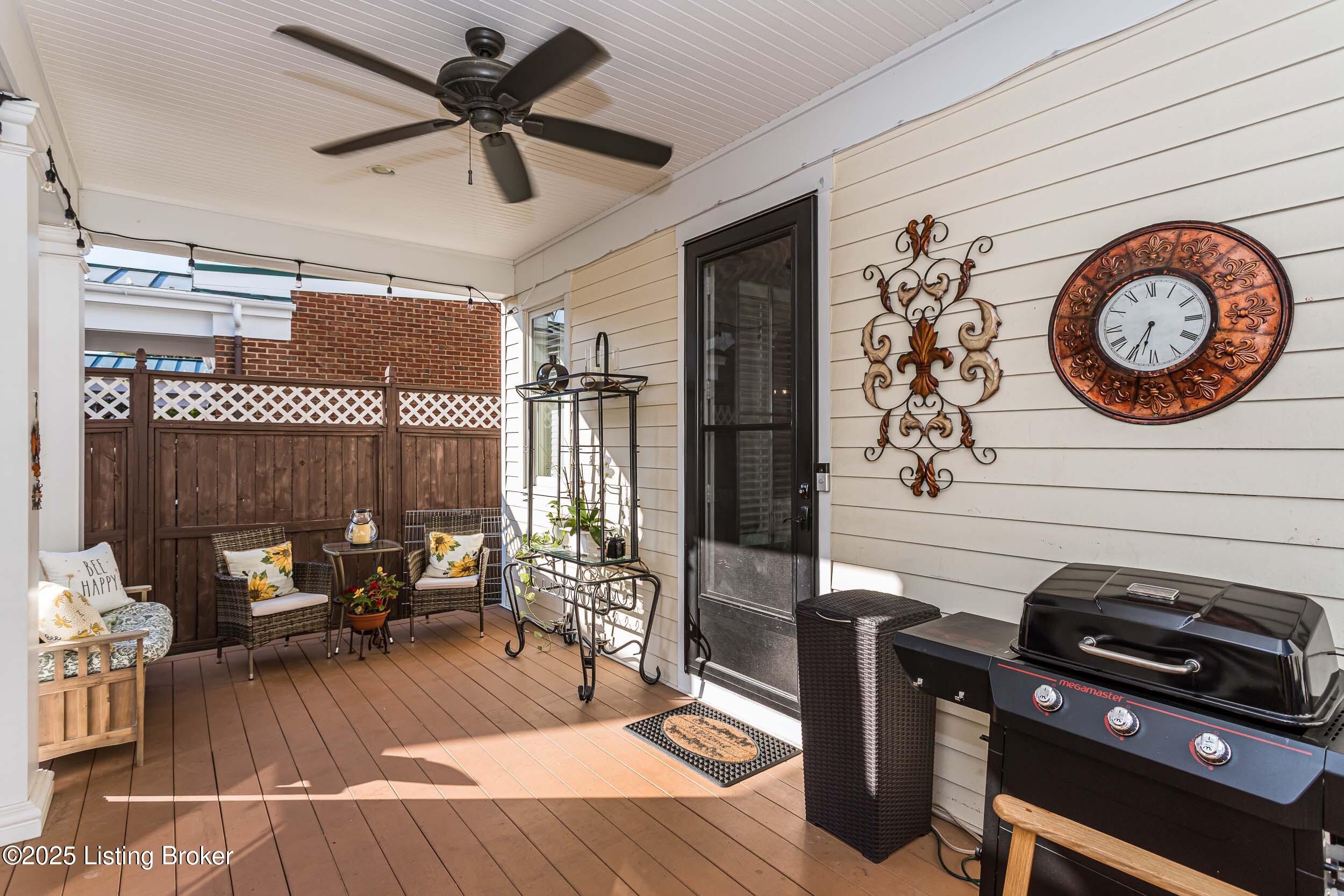 9214 Featherbell Blvd