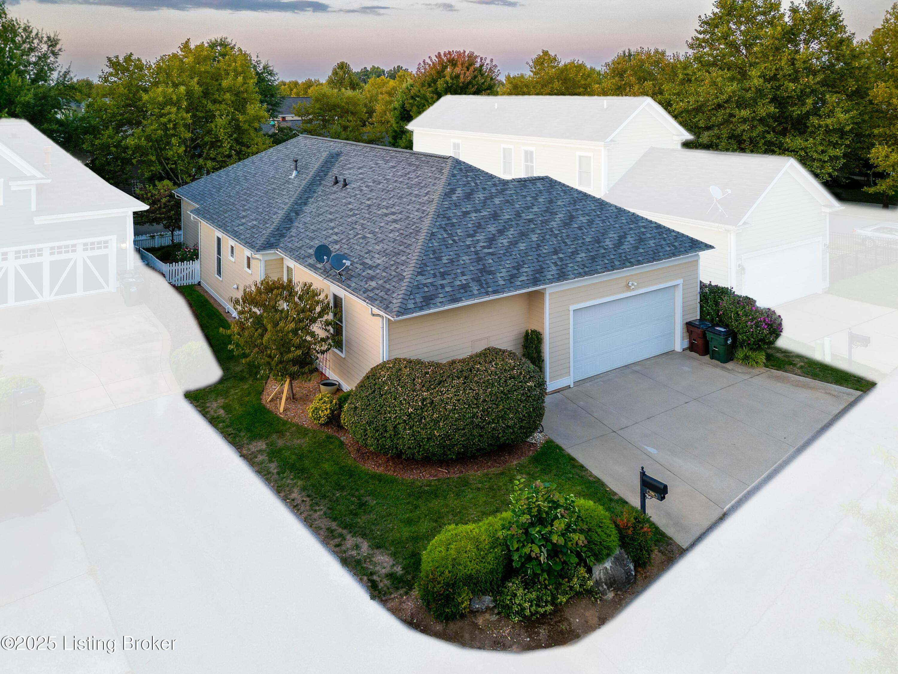 9304 Anemone Dr