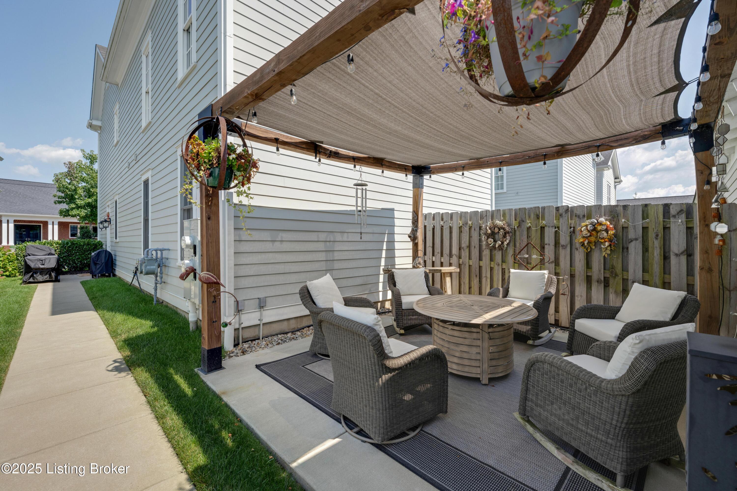 6208 Mistflower Cir, 101