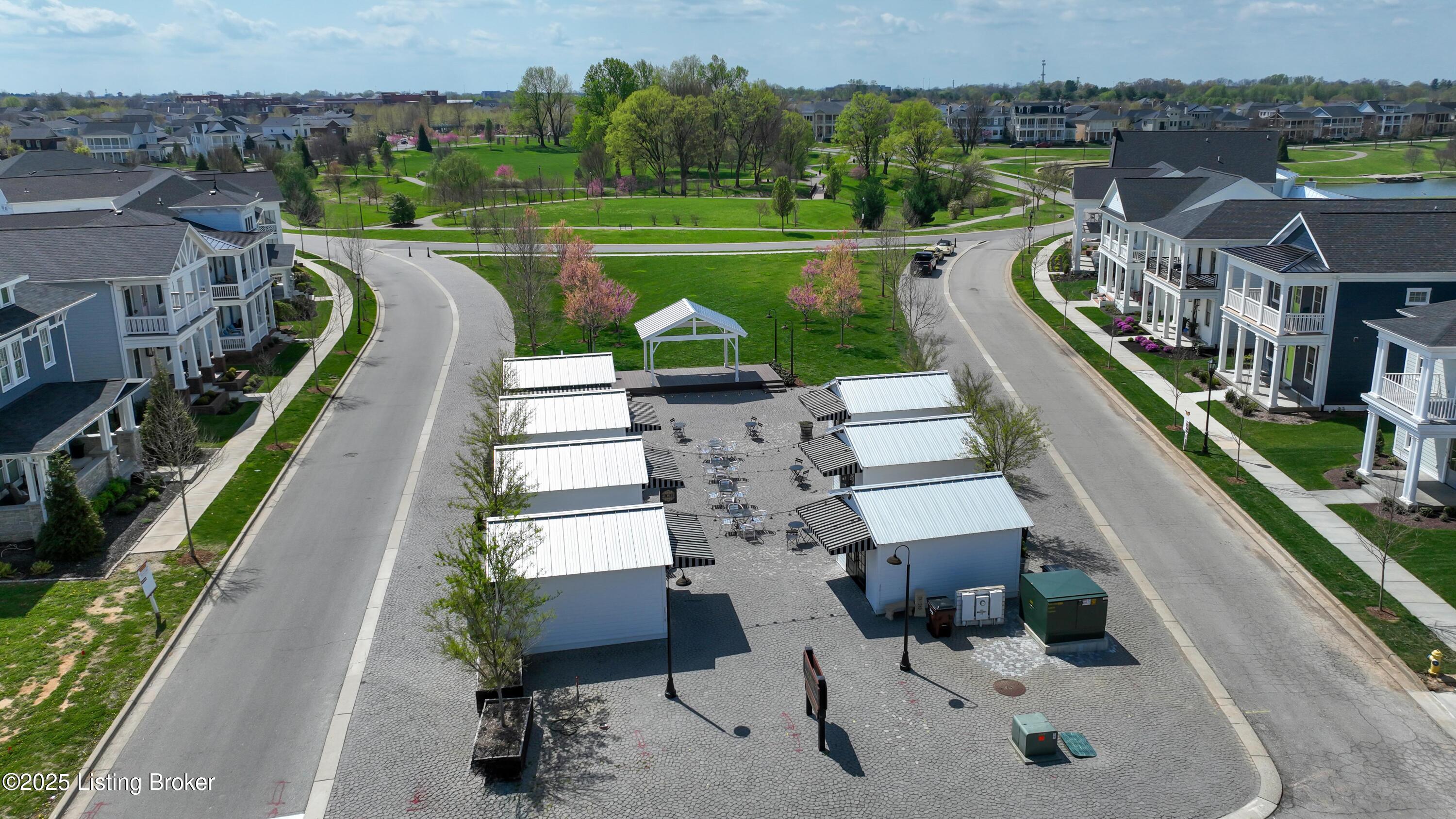 6208 Mistflower Cir, 101