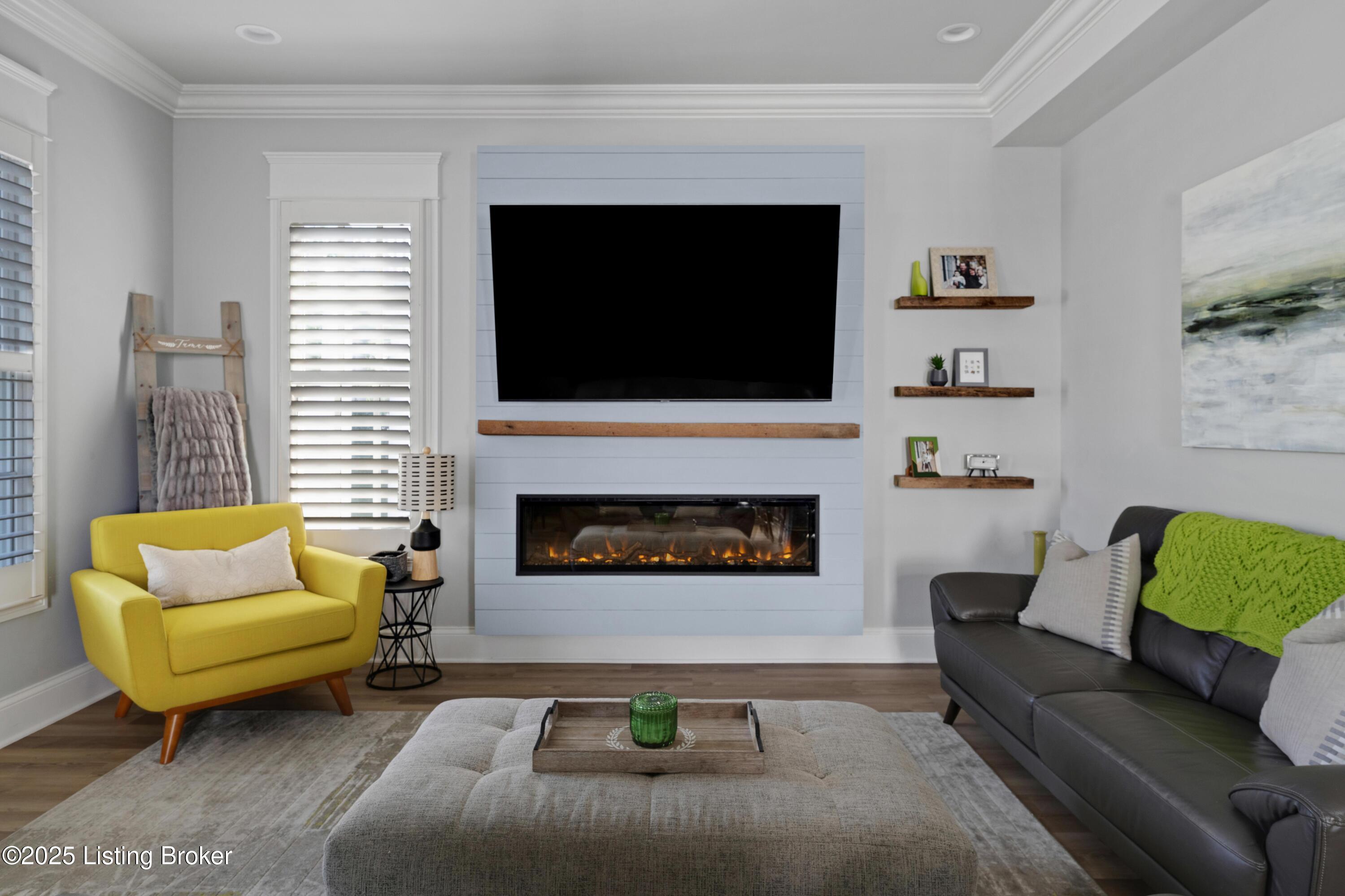 6208 Mistflower Cir, 101