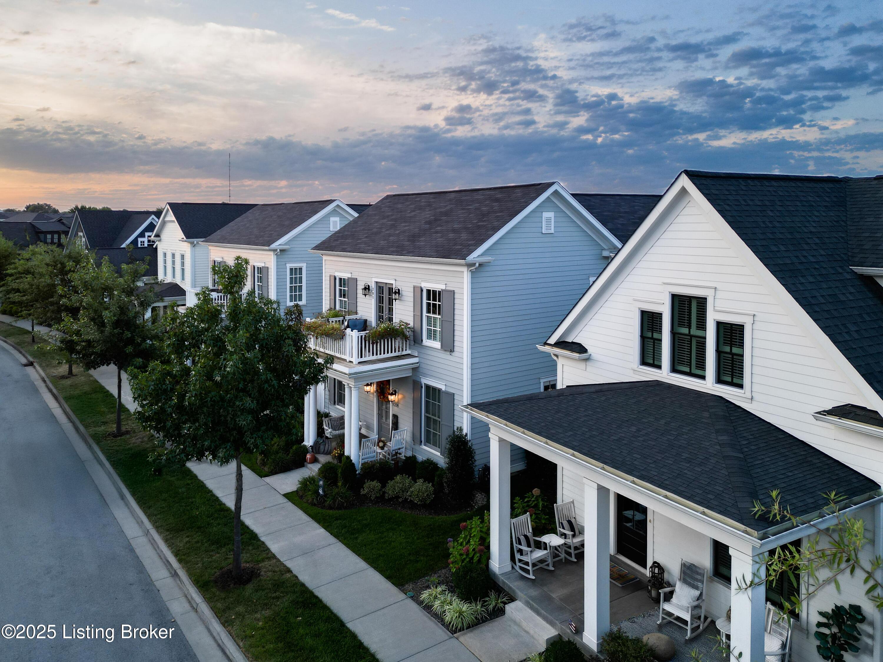 6208 Mistflower Cir, 101