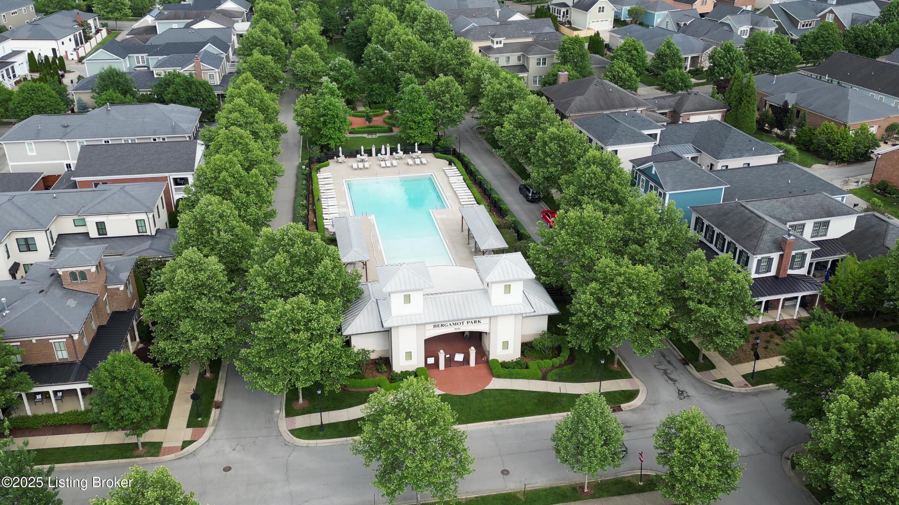 6208 Mistflower Cir, 101