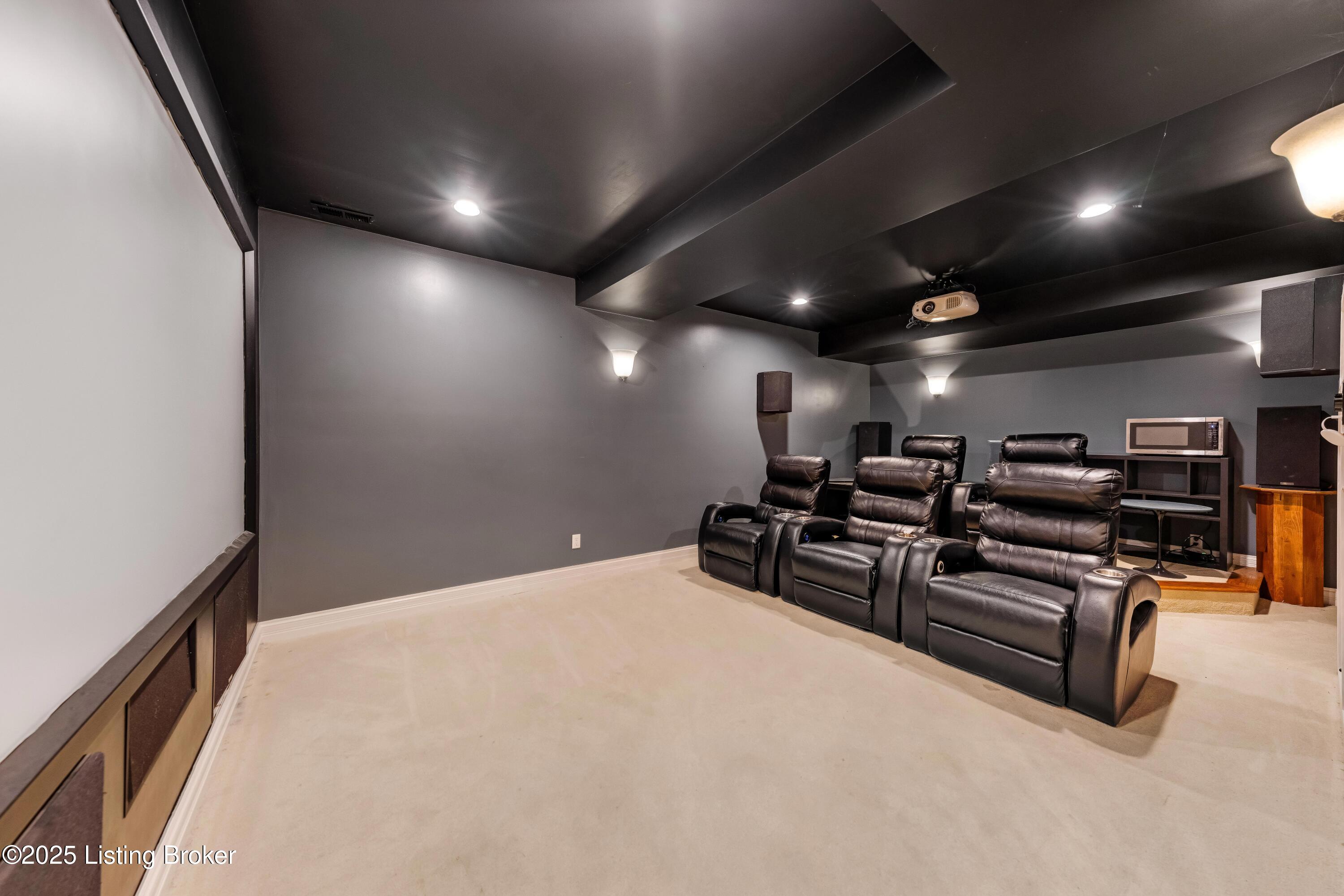 17023 Ashburton Dr