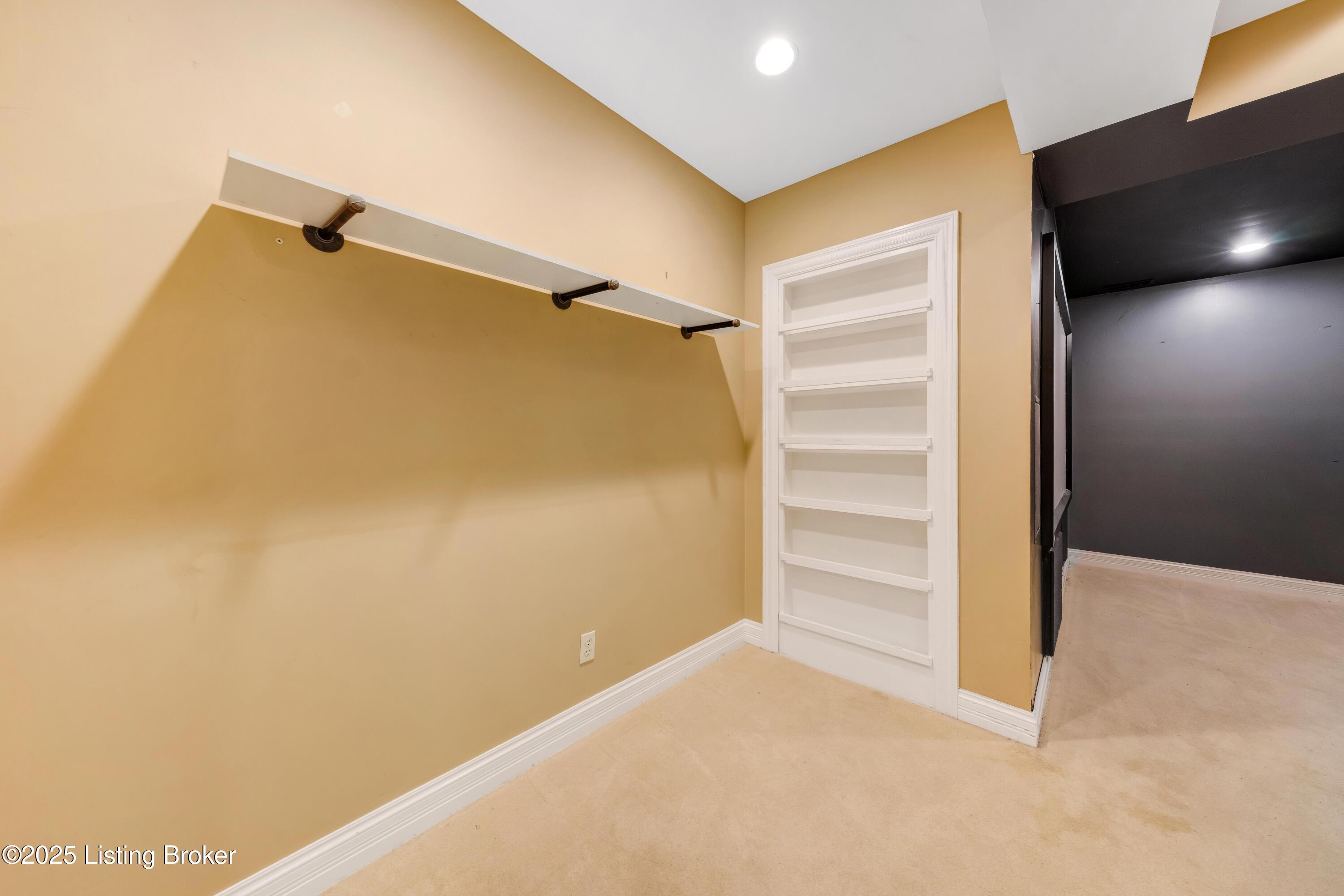 17023 Ashburton Dr