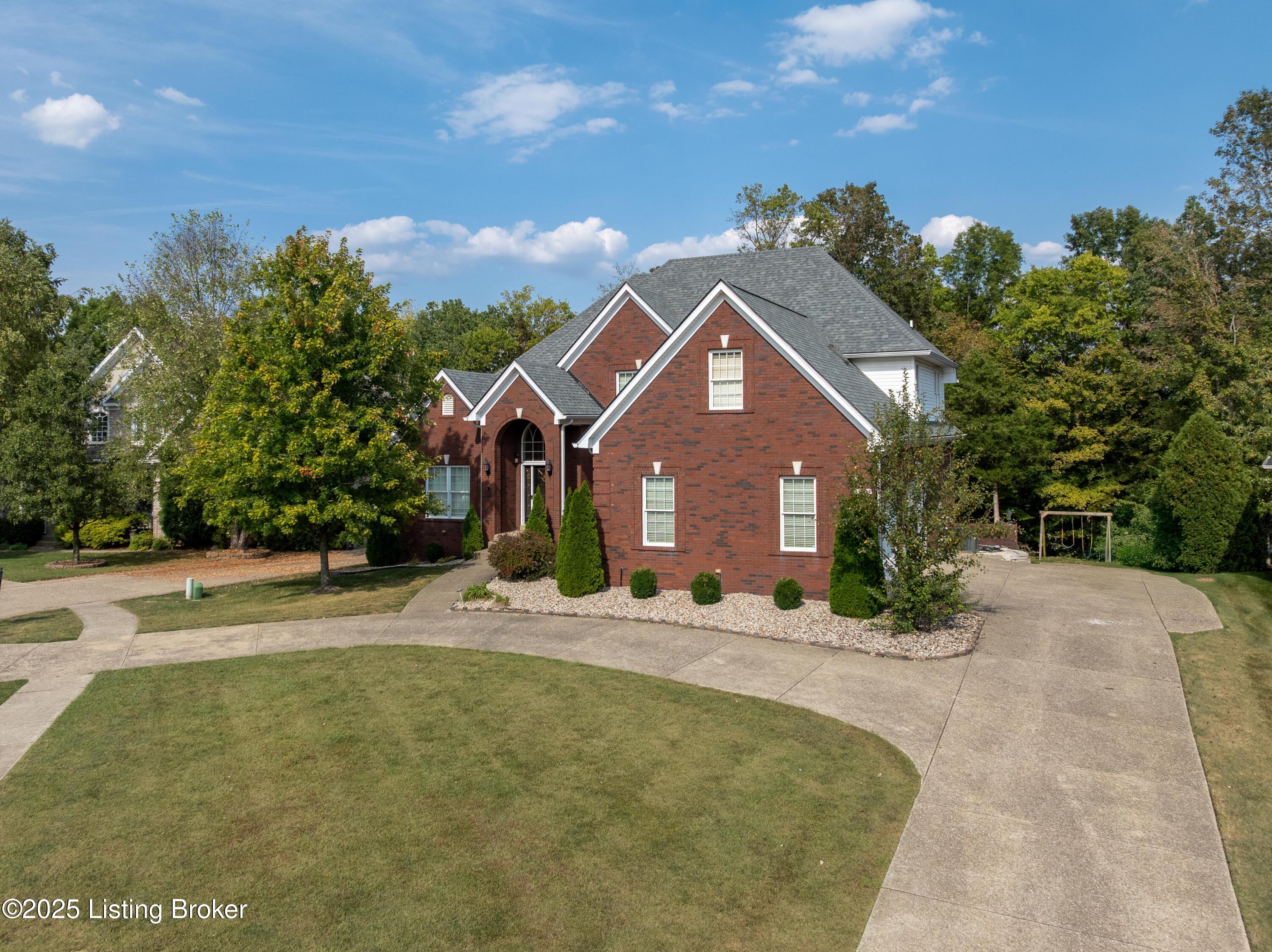 17023 Ashburton Dr
