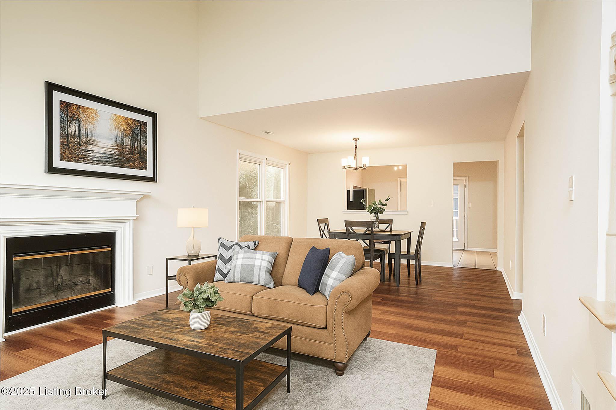 10509 Bay Pointe Ct, Louisville