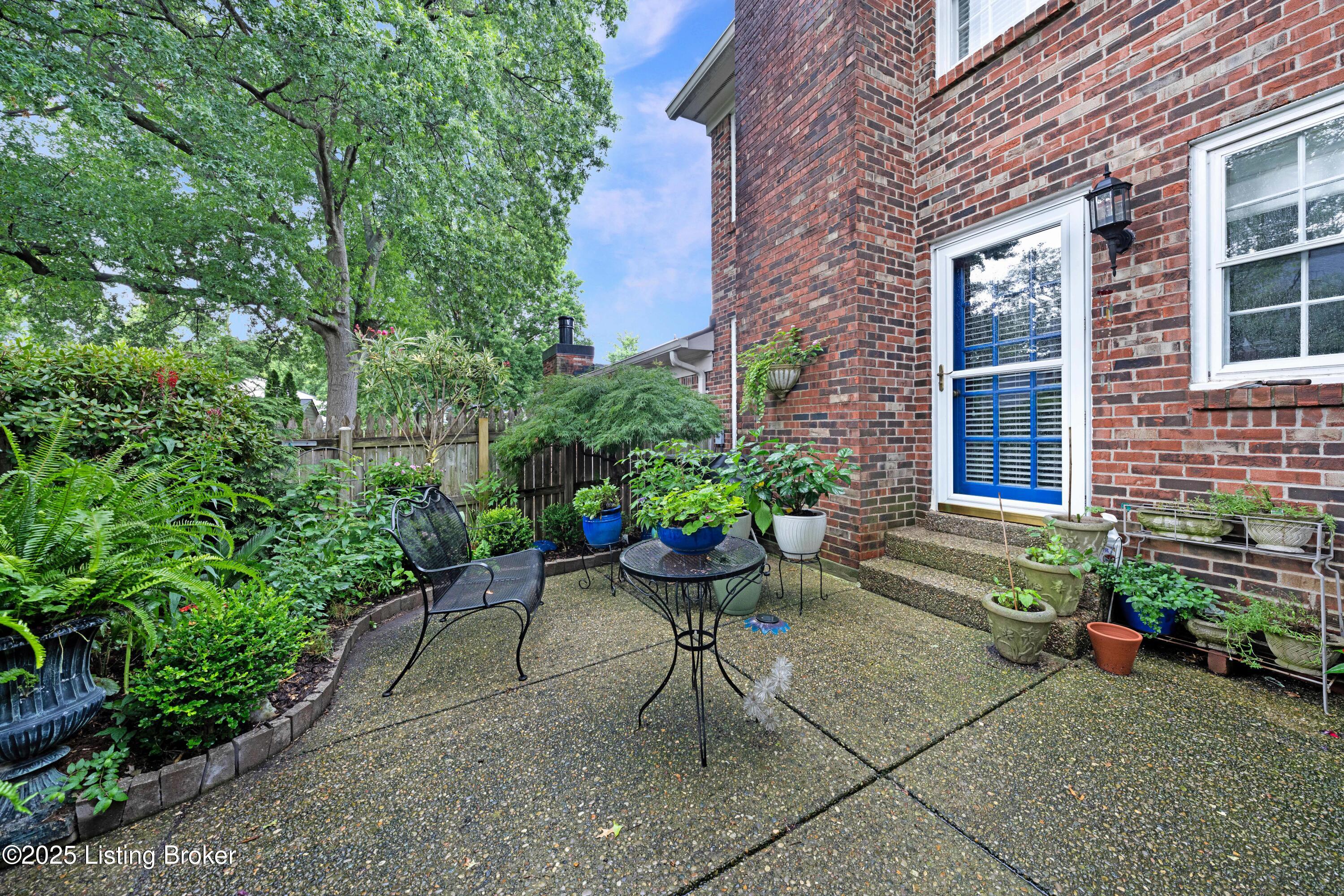 1006 Burning Springs Cir, 2E