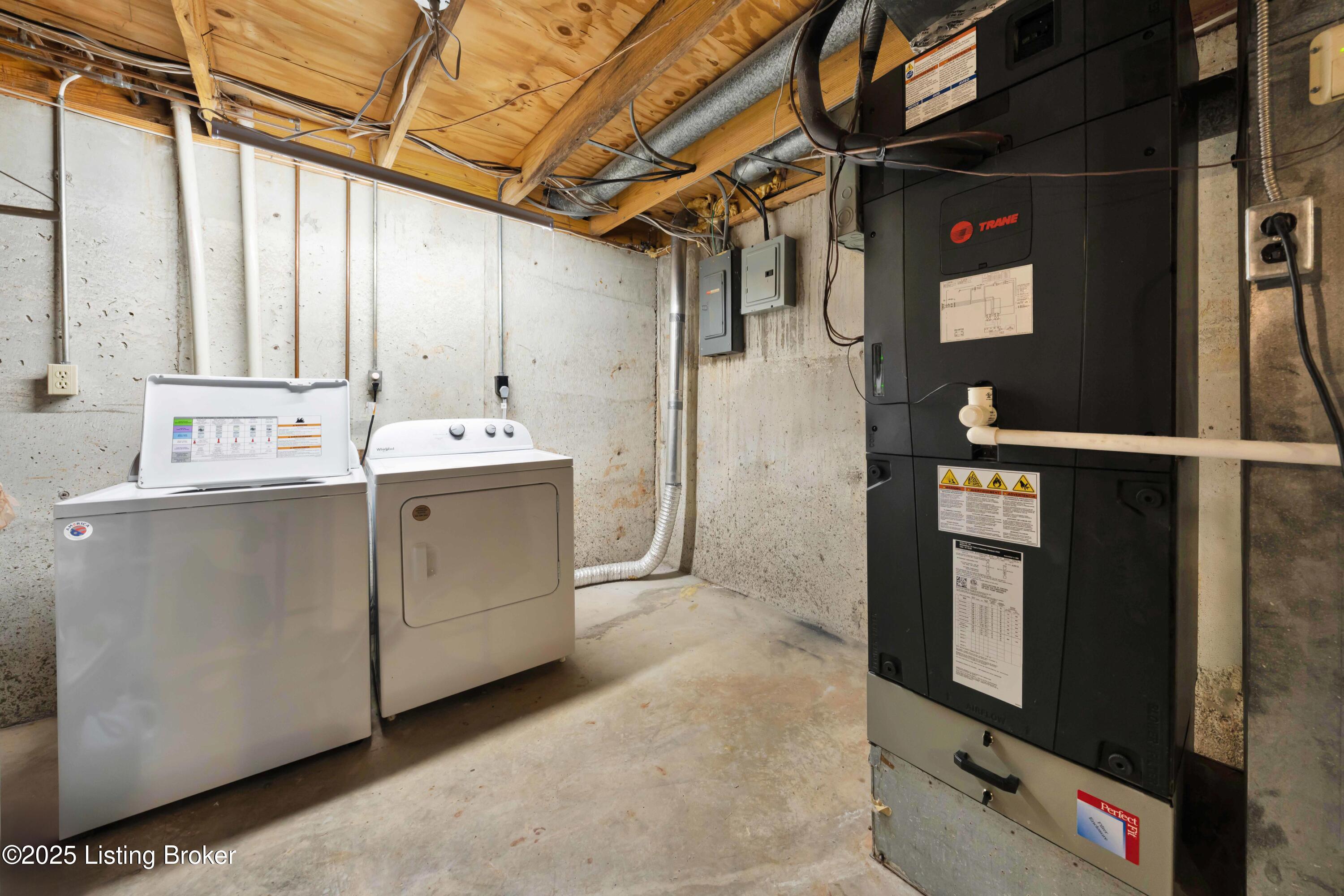 1006 Burning Springs Cir, 2E