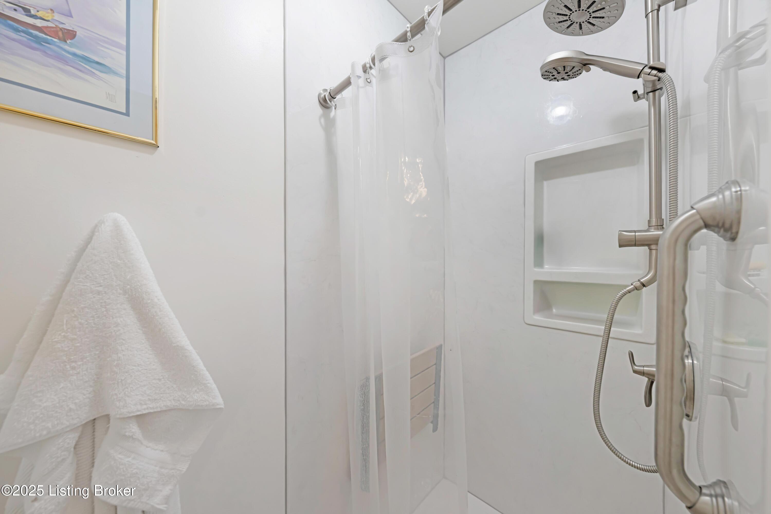 1006 Burning Springs Cir, 2E