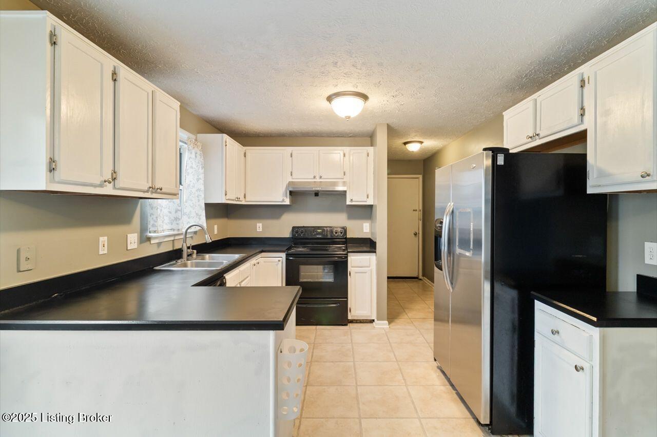 3815 Willowview Blvd