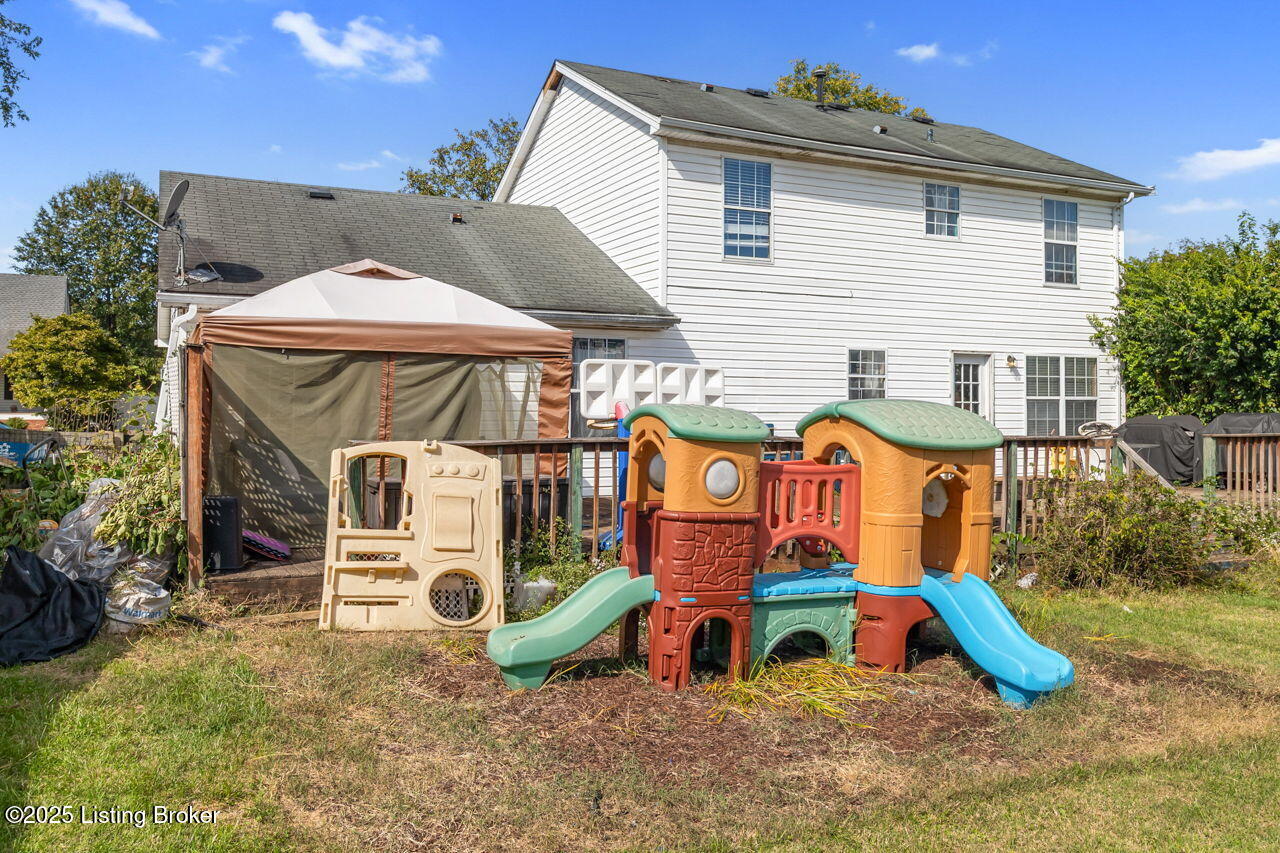 3815 Willowview Blvd