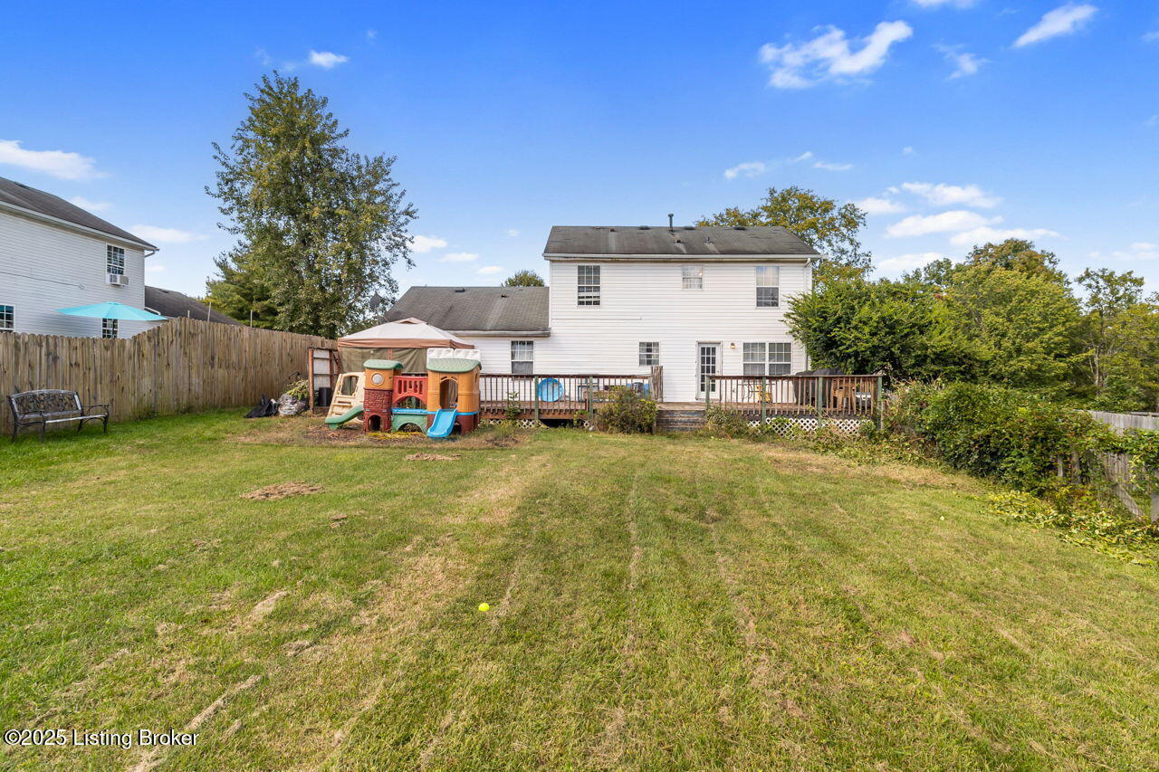 3815 Willowview Blvd