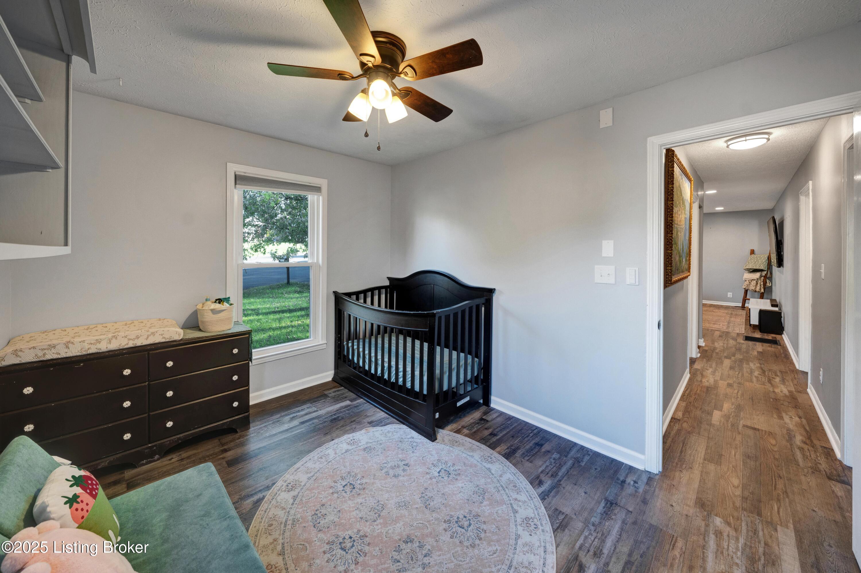 4416 Wendy Hills Dr, Crestwood