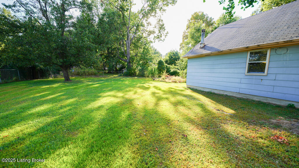 110 Seneca Trail, Louisville