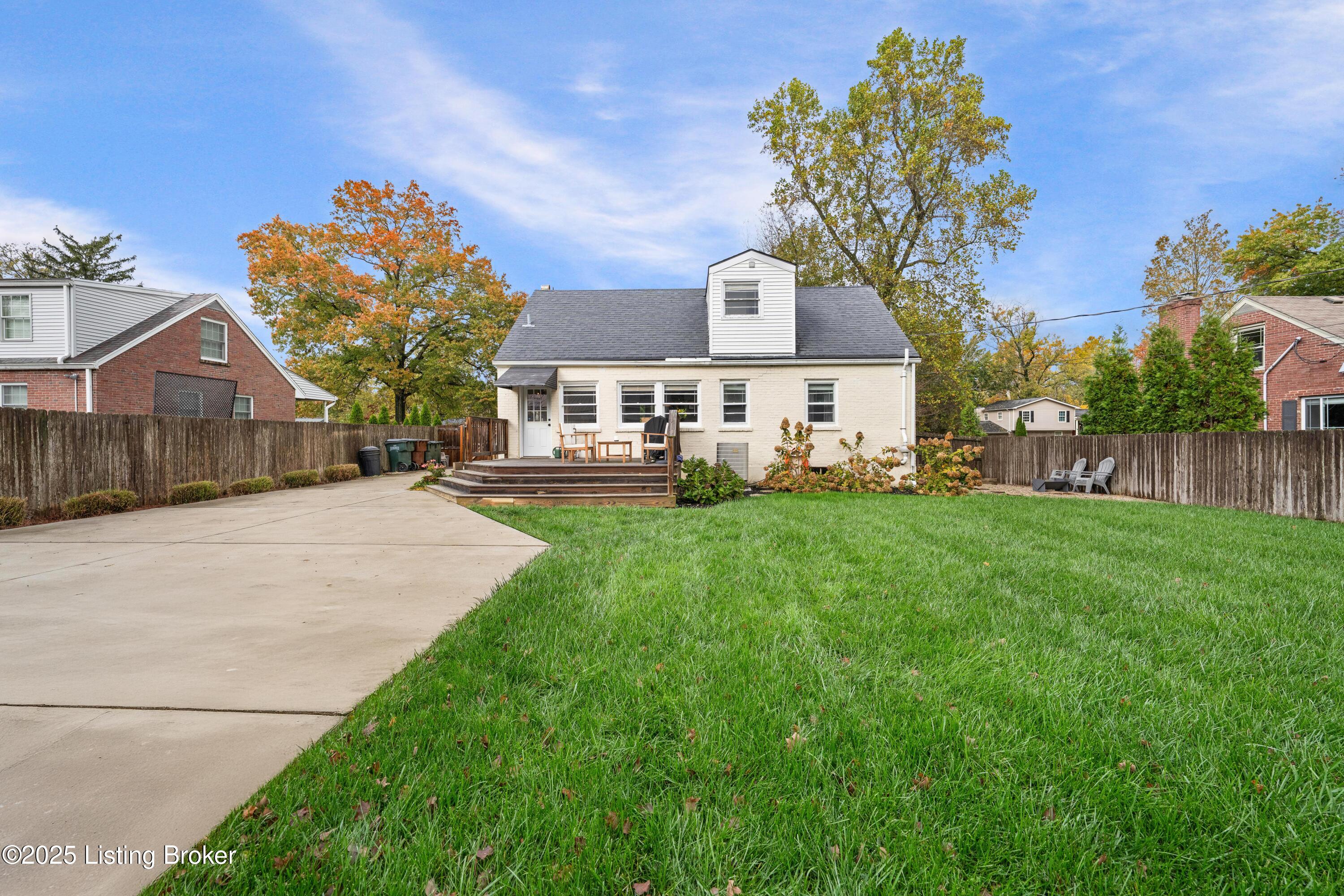8806 Perry Rd