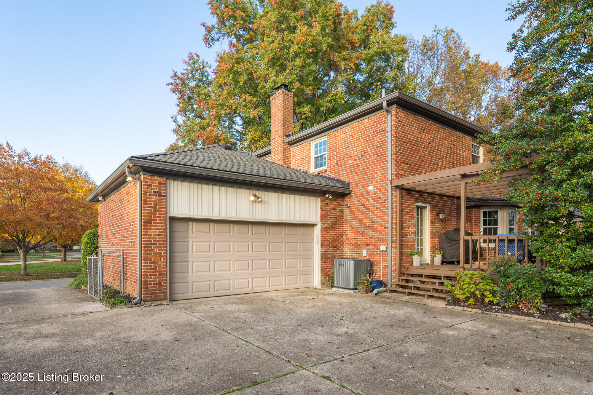 10202 Falling Tree Way