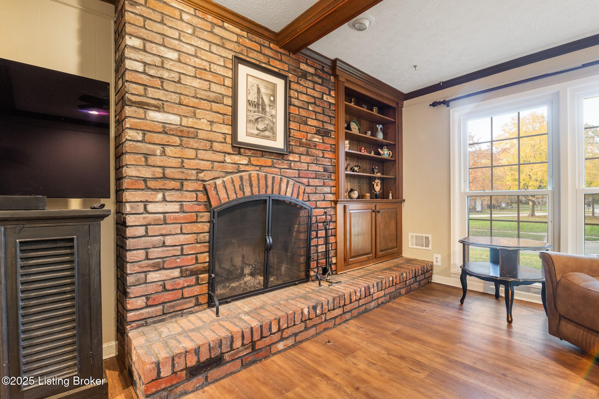 10202 Falling Tree Way