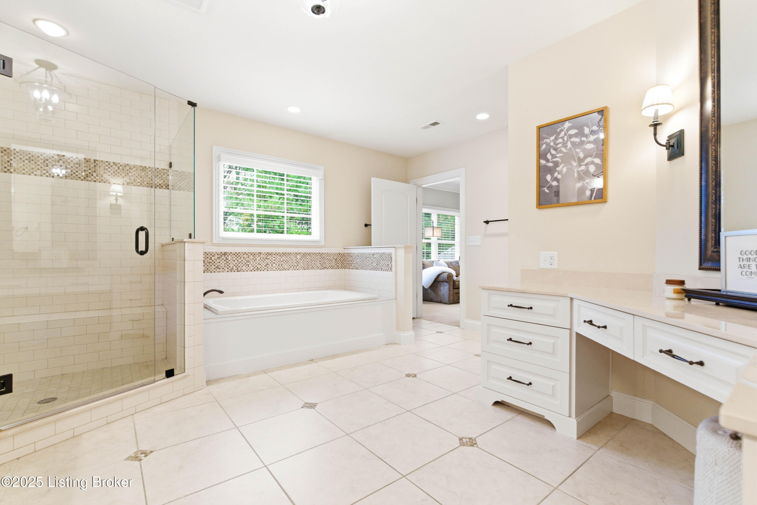 7607 Beechspring Farm Blvd