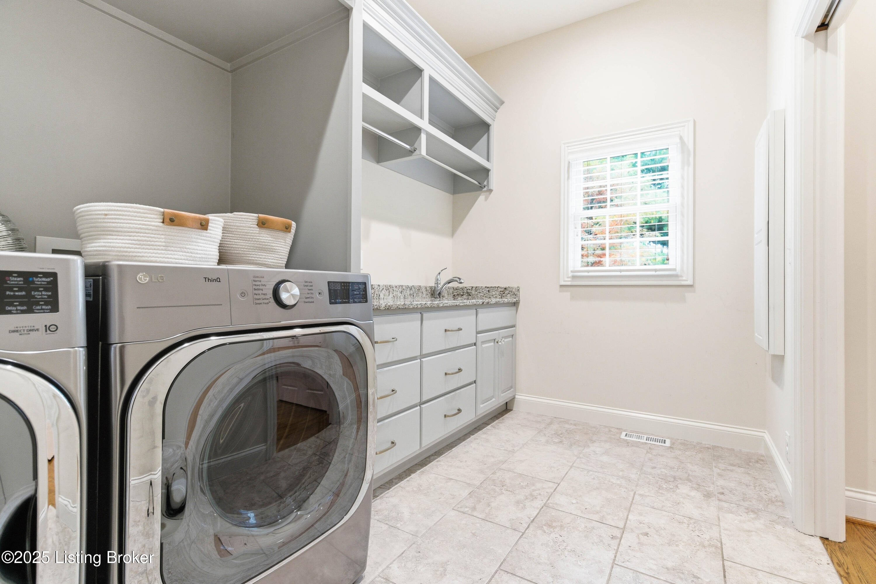 7607 Beechspring Farm Blvd