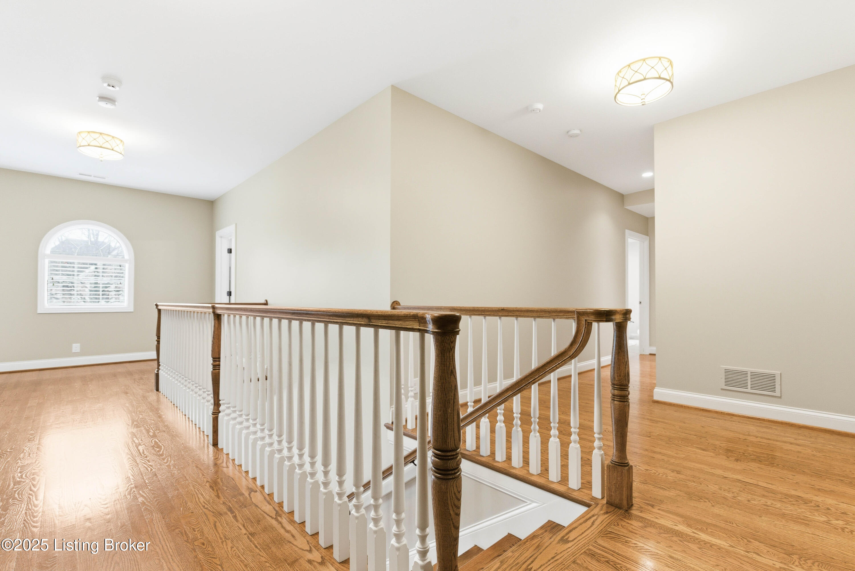 7607 Beechspring Farm Blvd