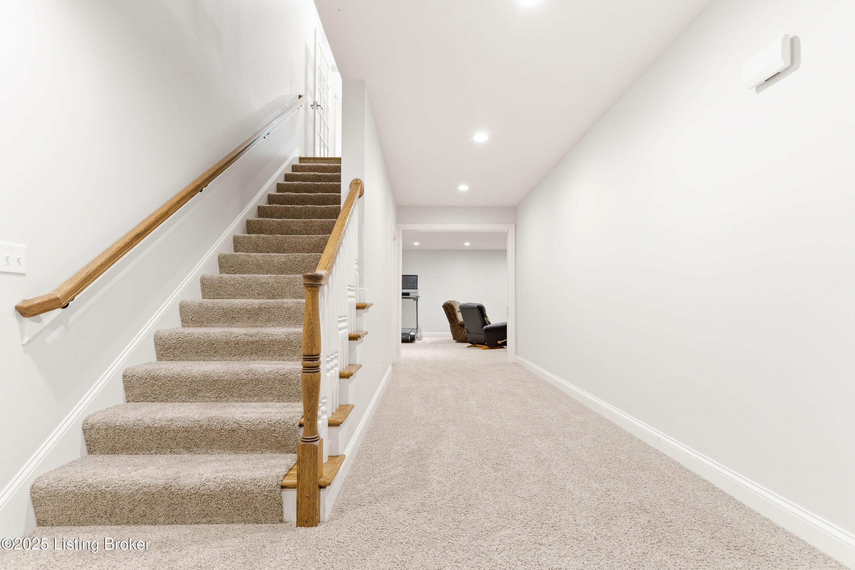 7607 Beechspring Farm Blvd