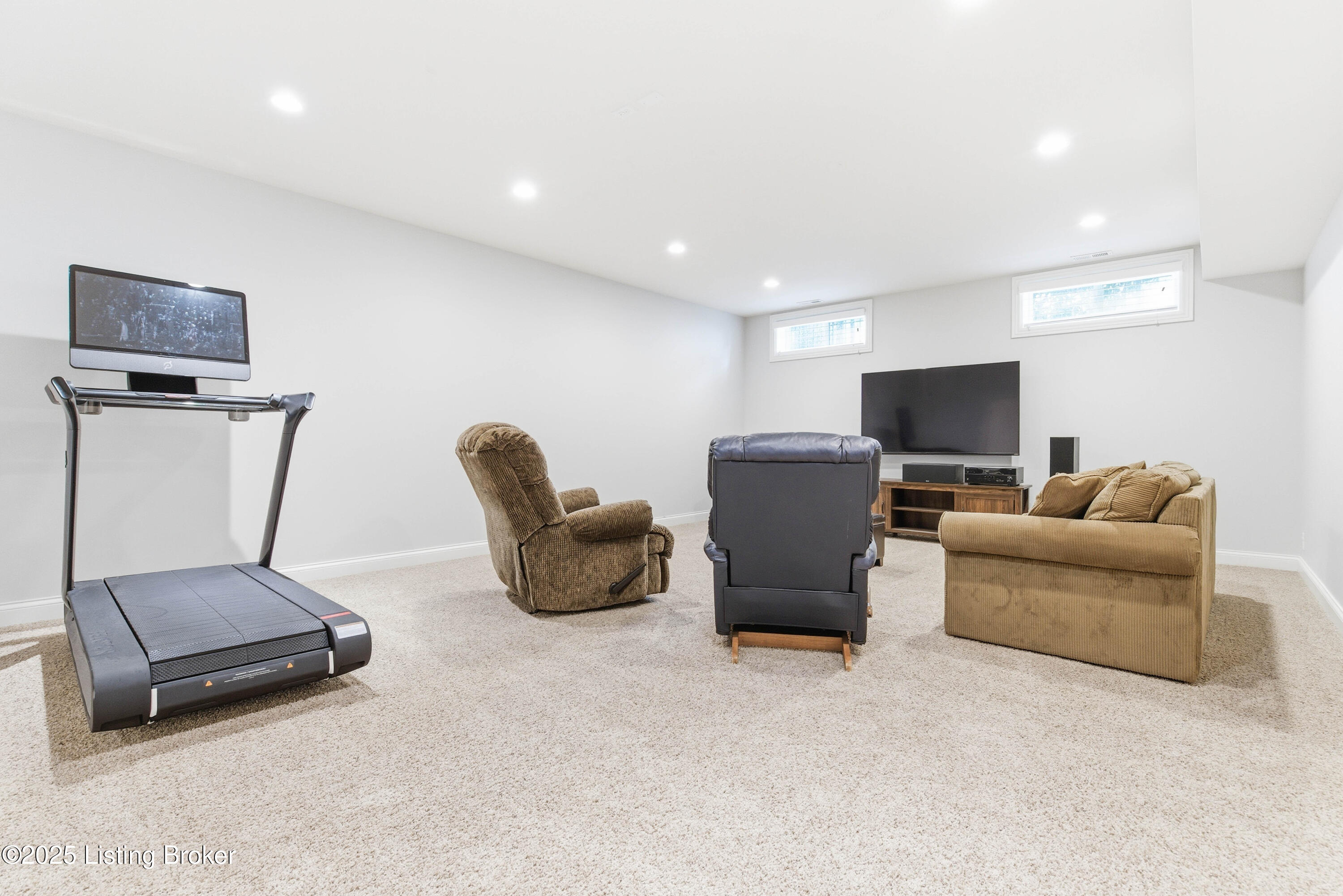 7607 Beechspring Farm Blvd