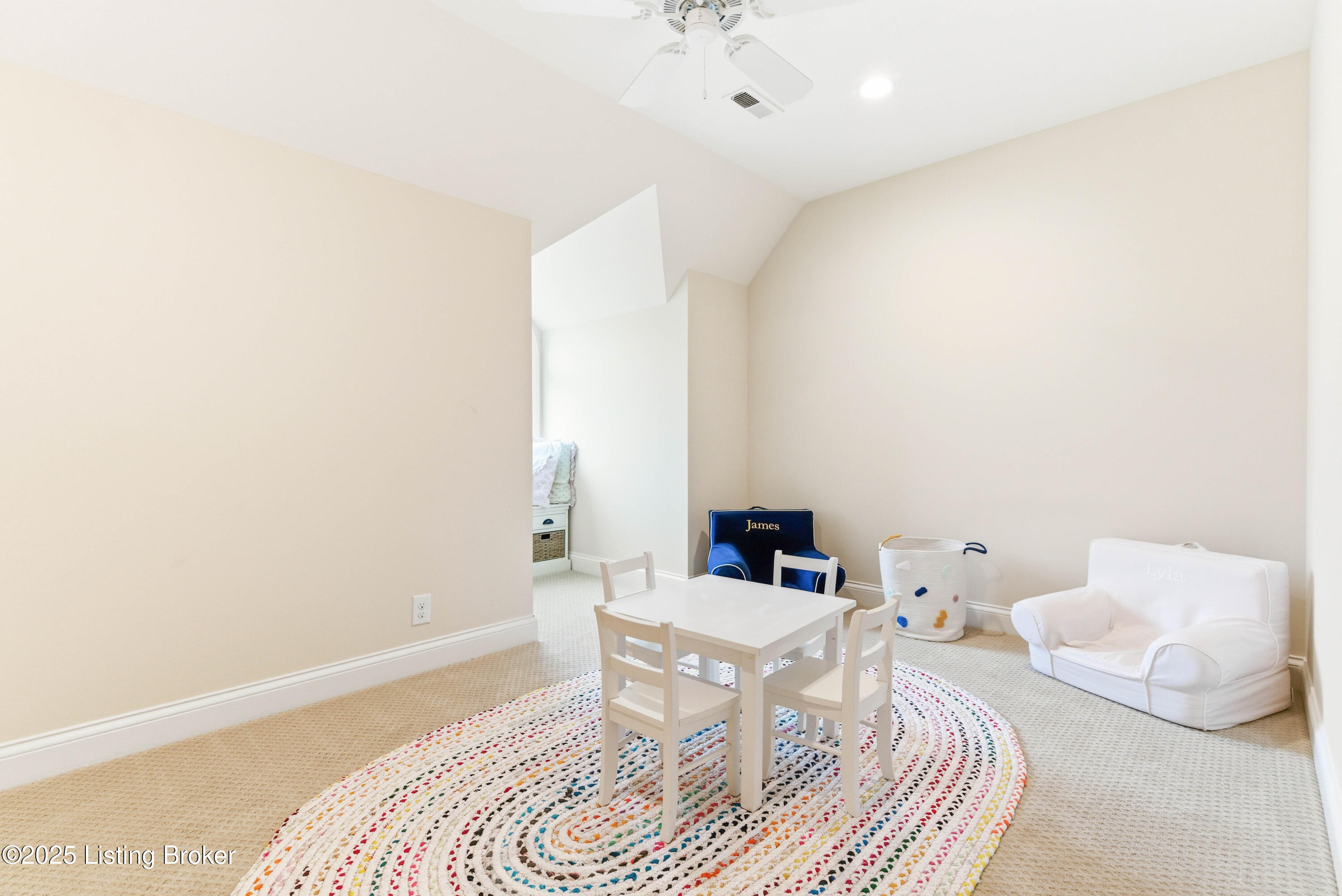 7607 Beechspring Farm Blvd