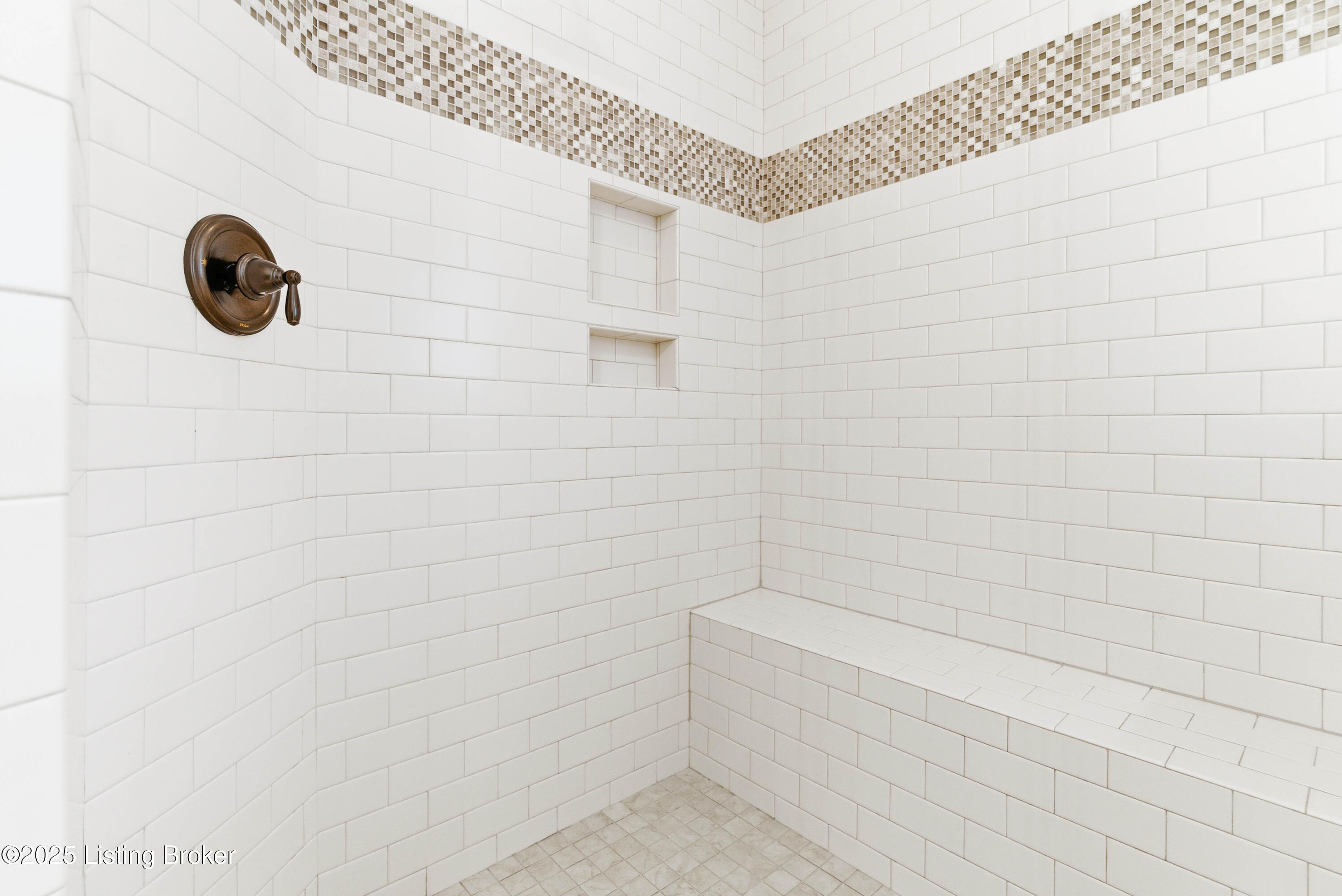 7607 Beechspring Farm Blvd