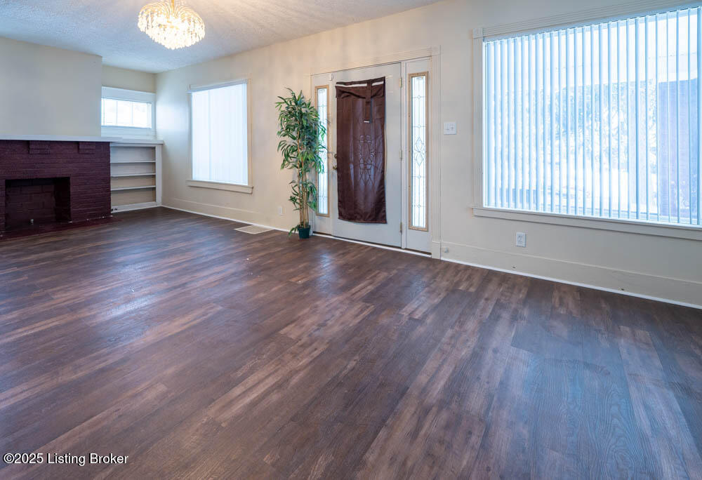 217 S Shawnee Terrace