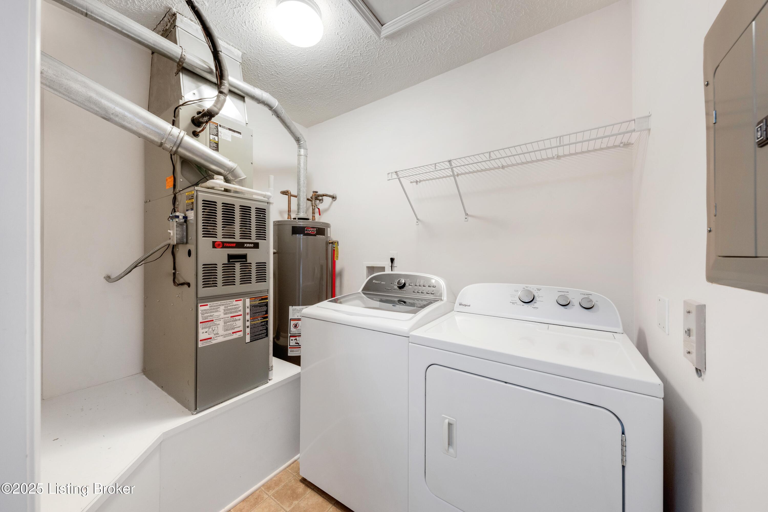 9206 Hawthorne Pointe Dr UNIT 202