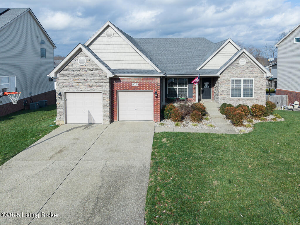 8017 Williamsgate Cir