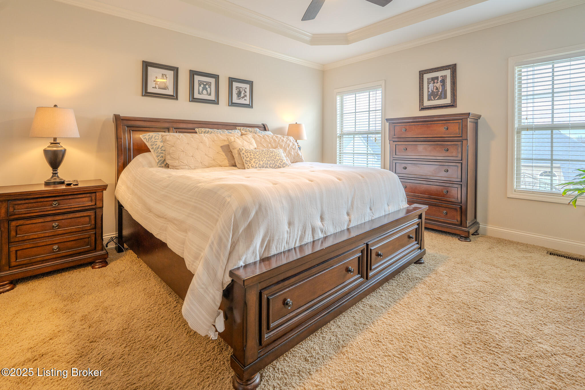 8017 Williamsgate Cir