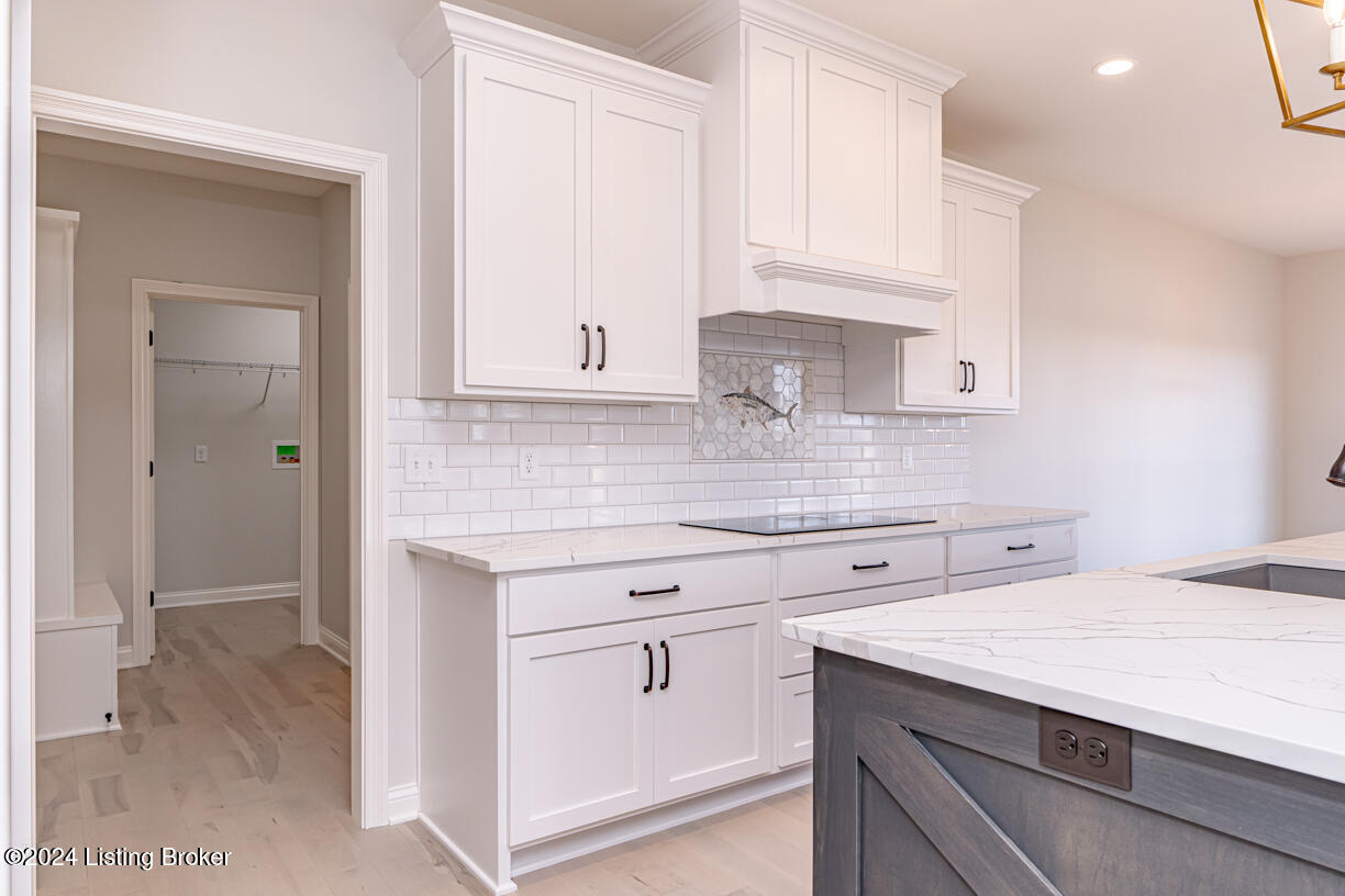 282 Dalton Dr