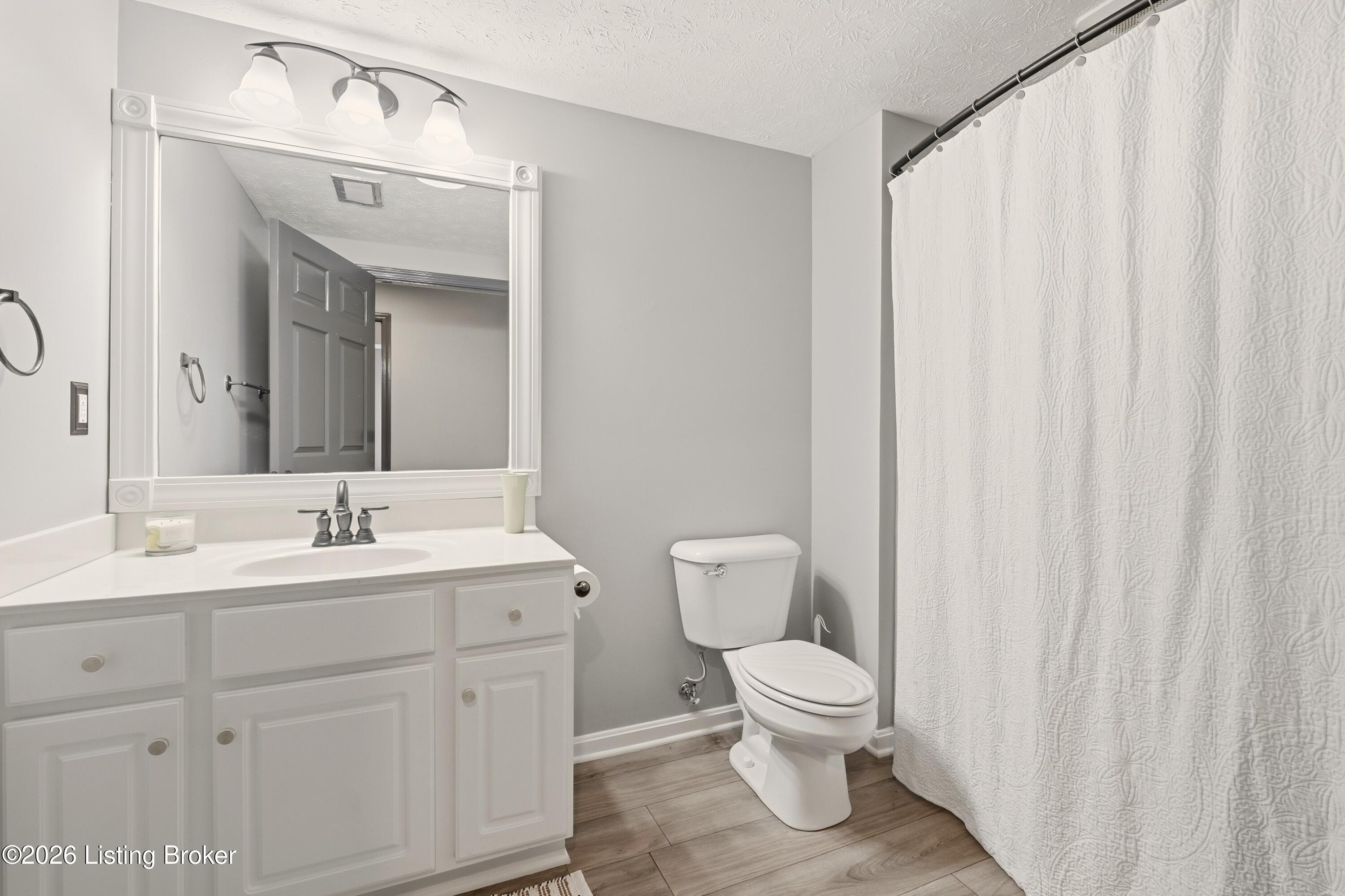 10444 Dove Chase Cir