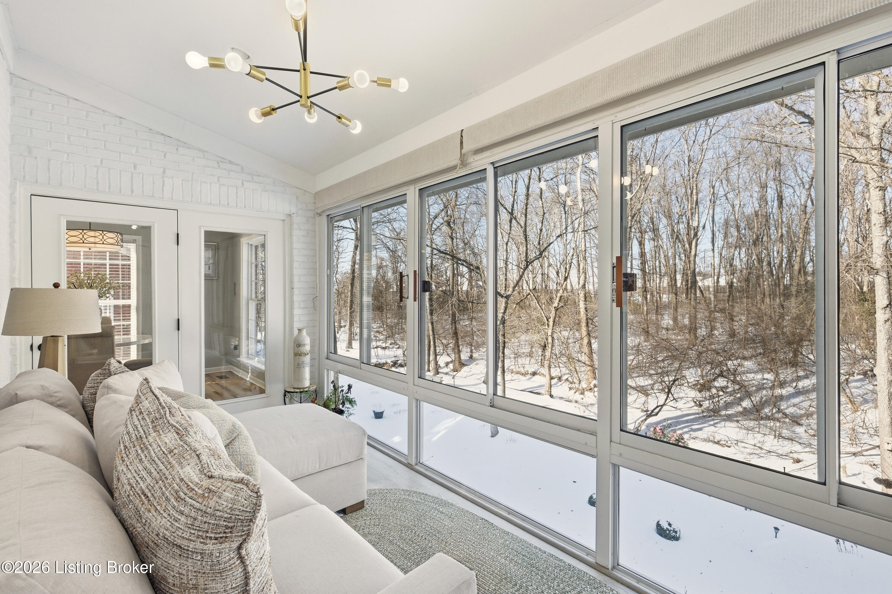 10444 Dove Chase Cir