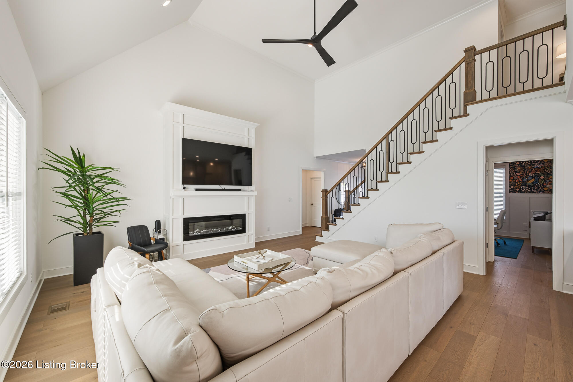 17605 Fox Spring Way