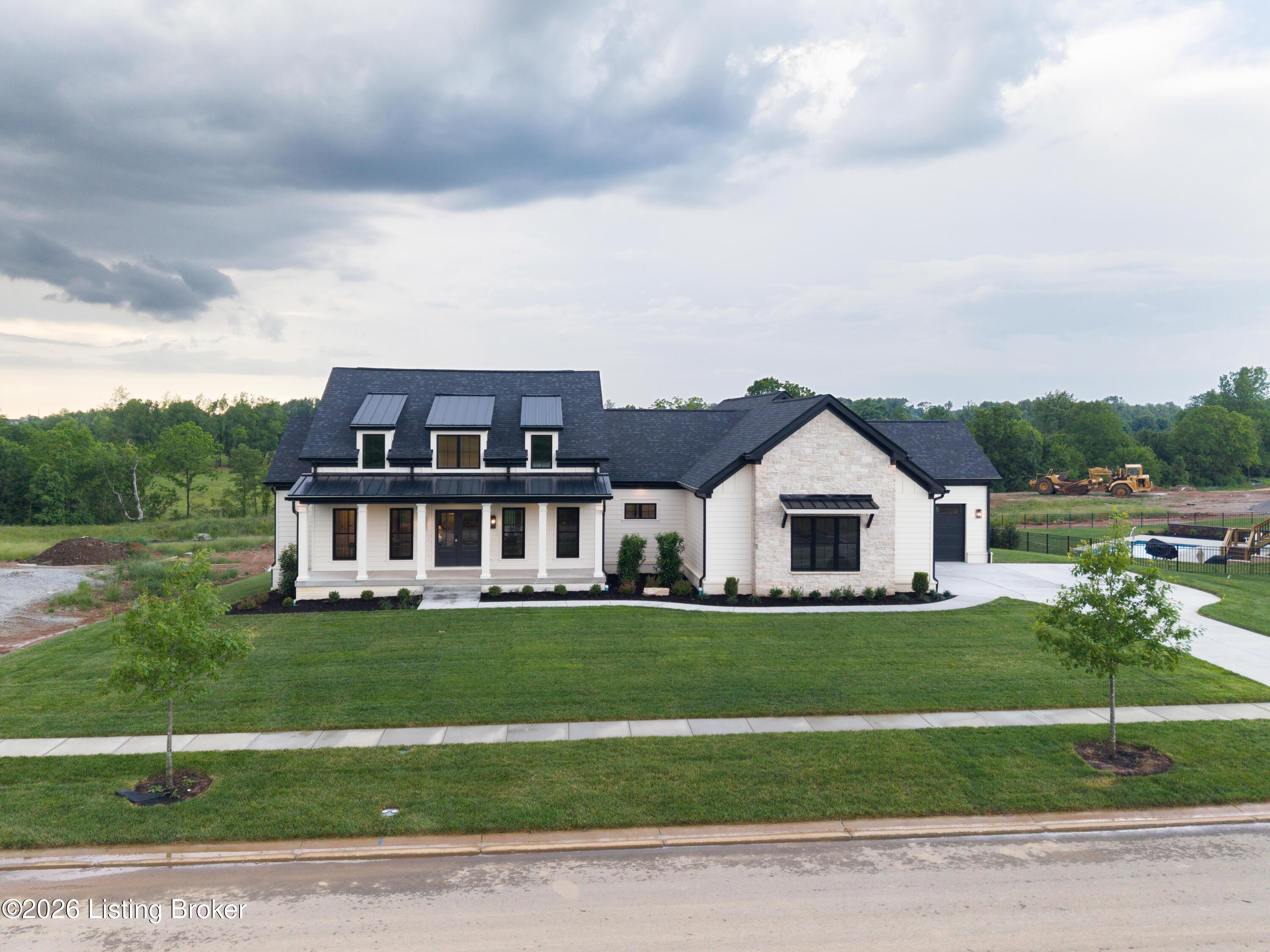 2905 Quarry Rd