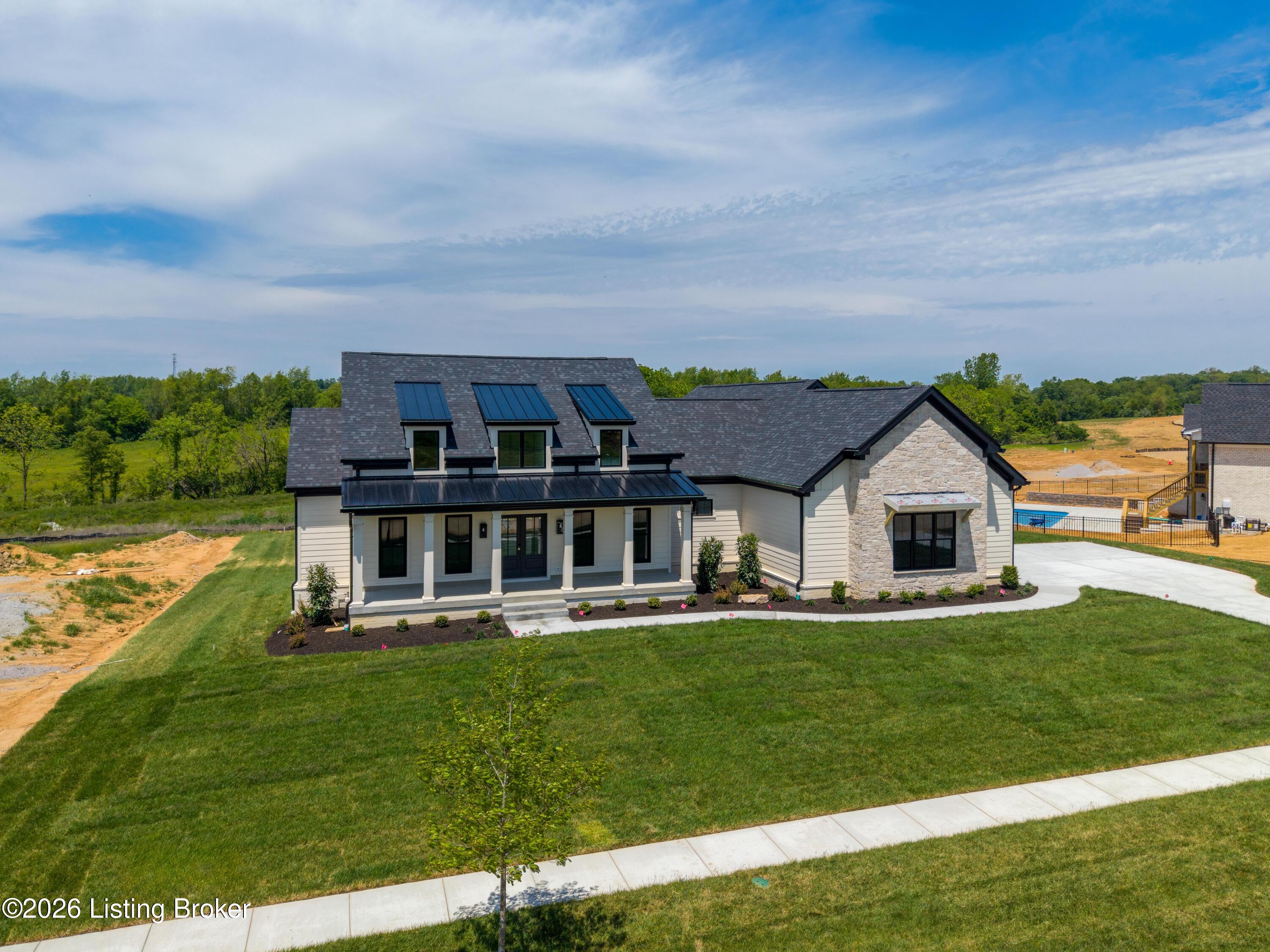 2905 Quarry Rd