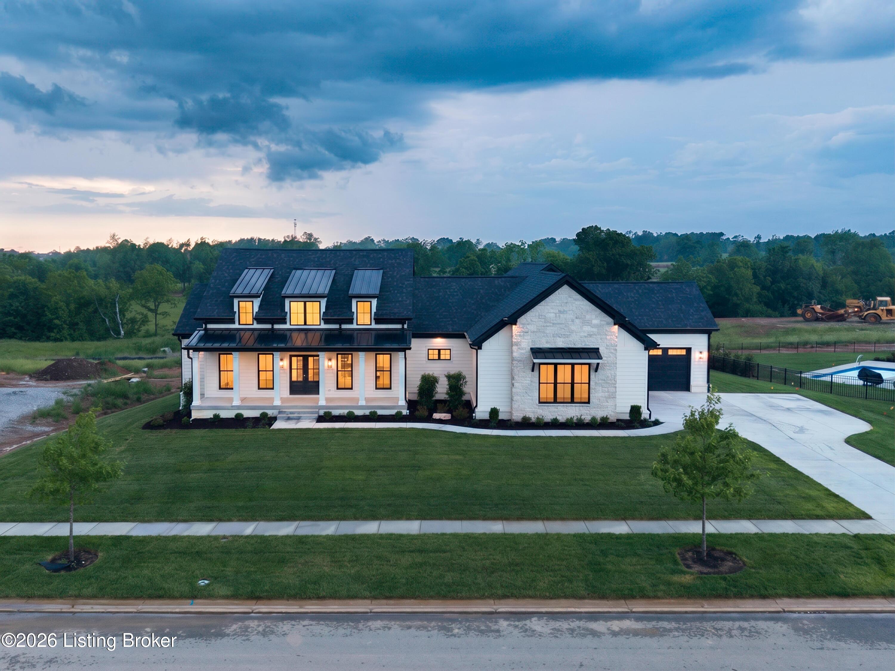 2905 Quarry Rd