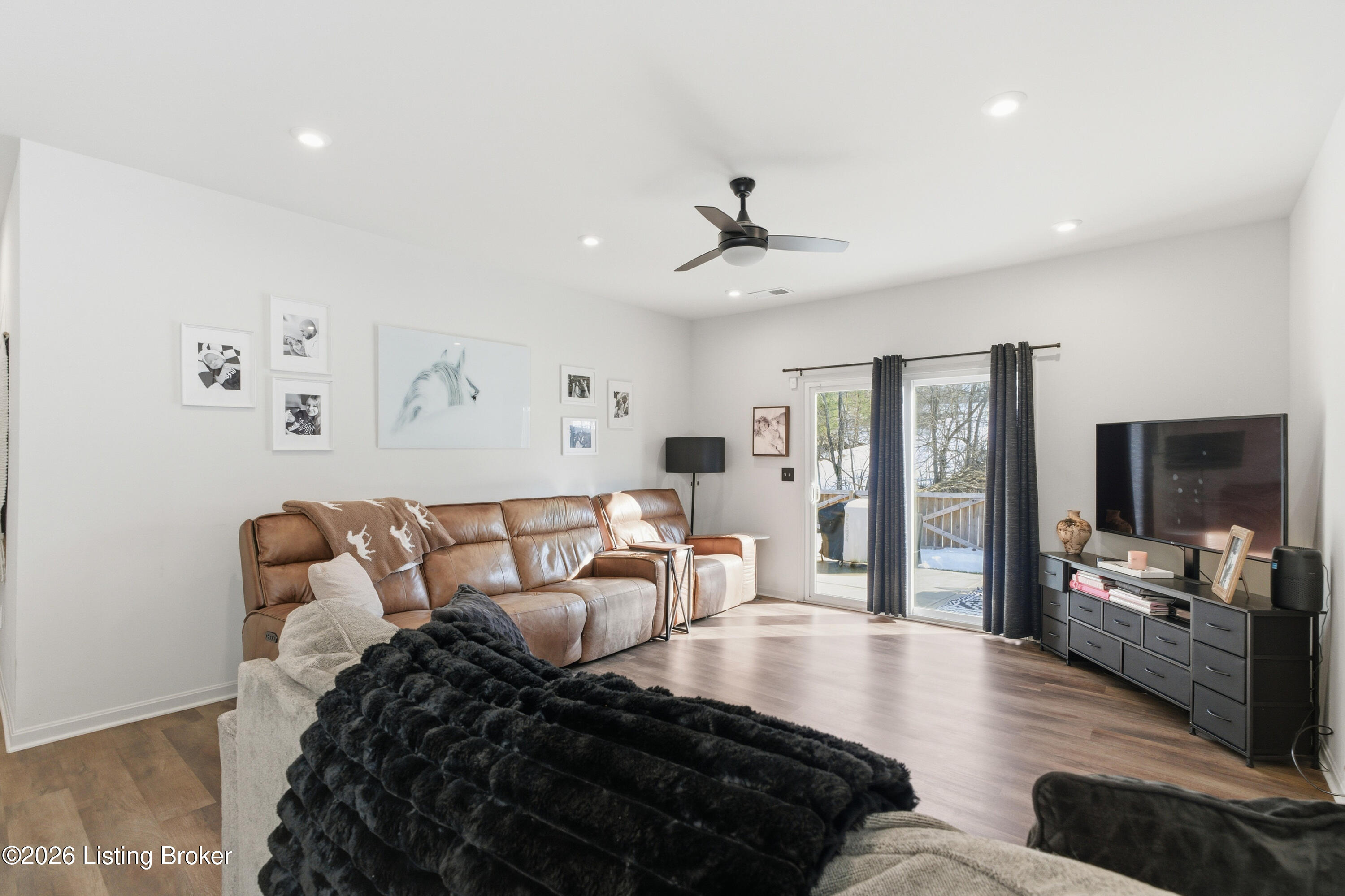 1920 Cherry Glen Dr
