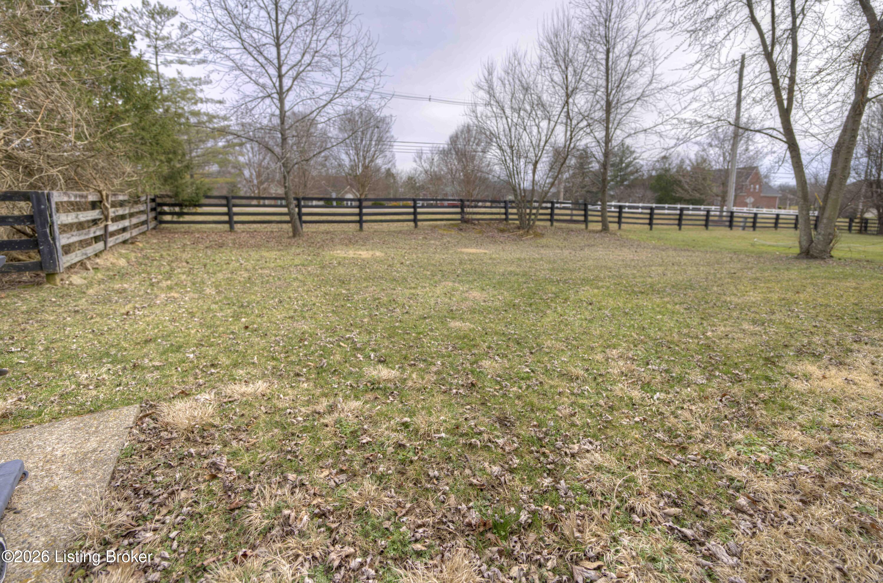 5125 Oaklawn Park Dr