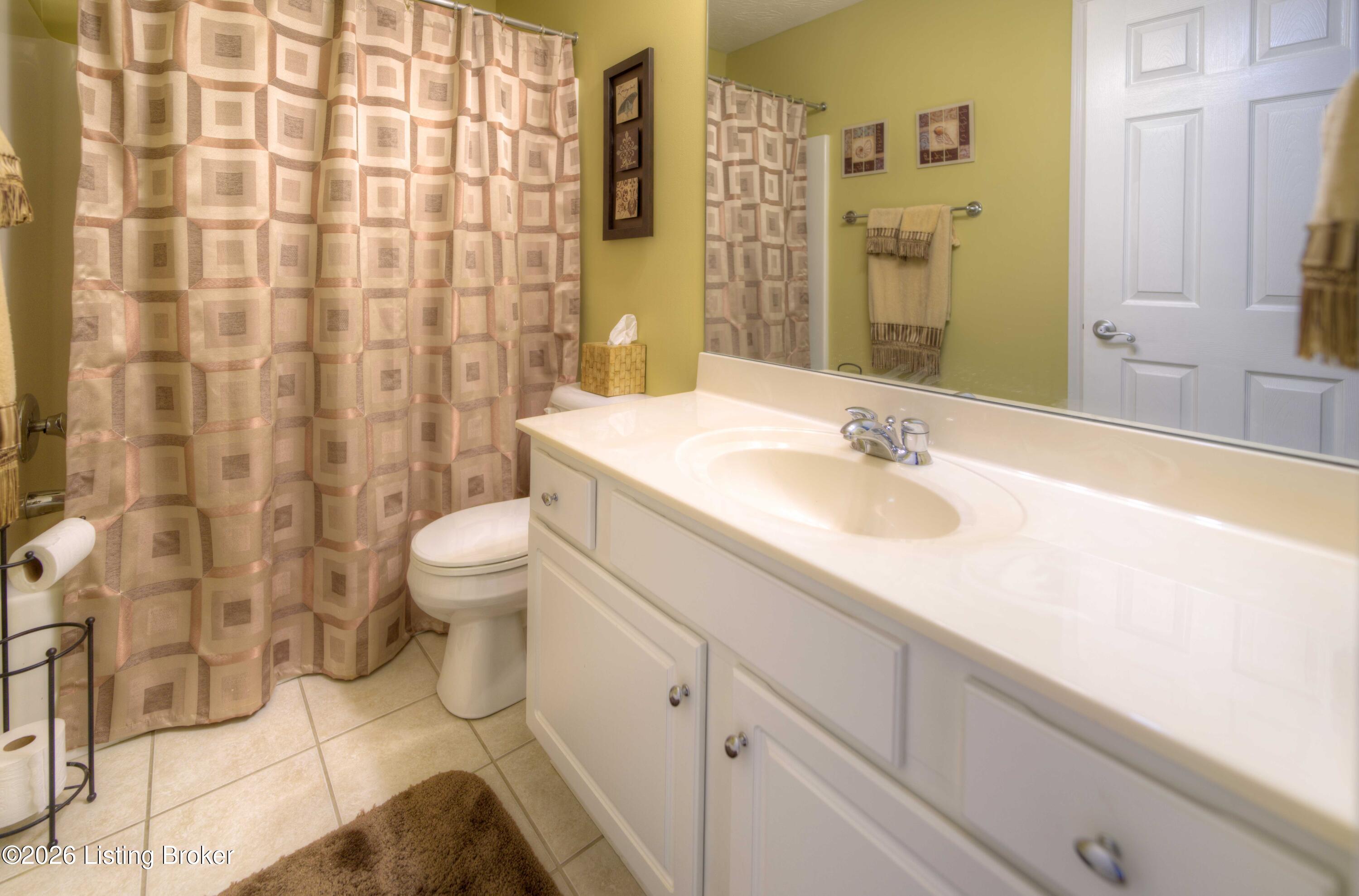 5125 Oaklawn Park Dr