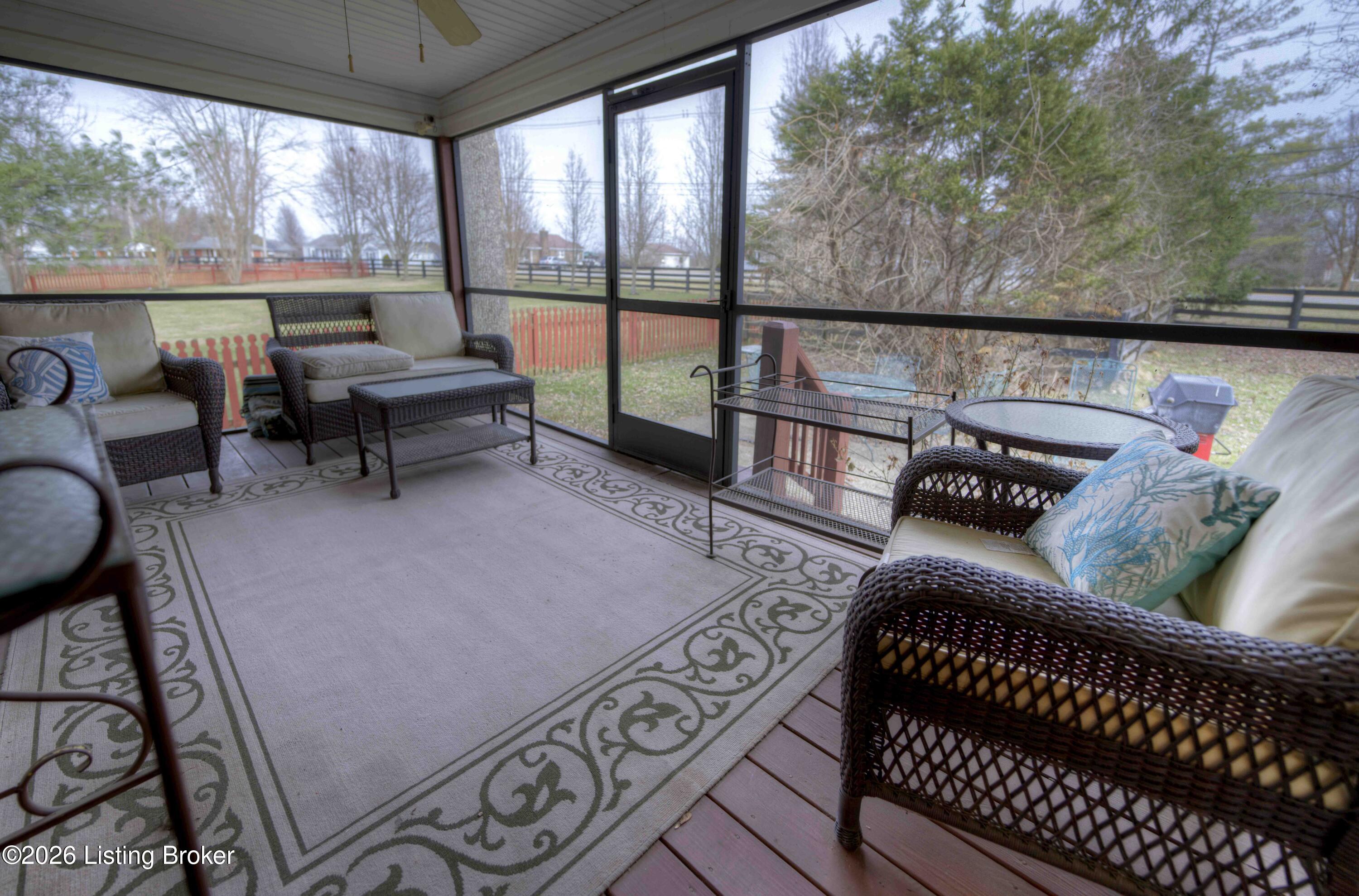 5125 Oaklawn Park Dr