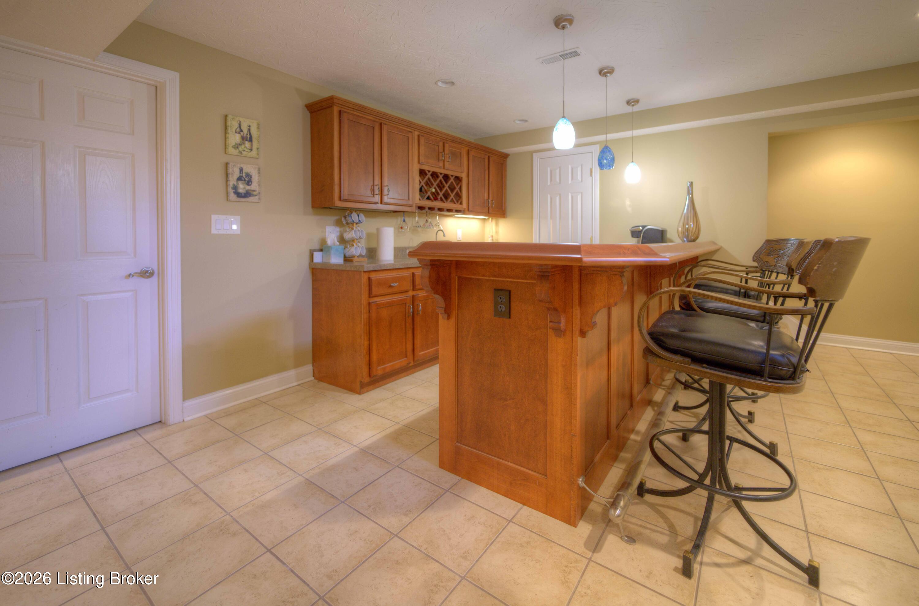 5125 Oaklawn Park Dr