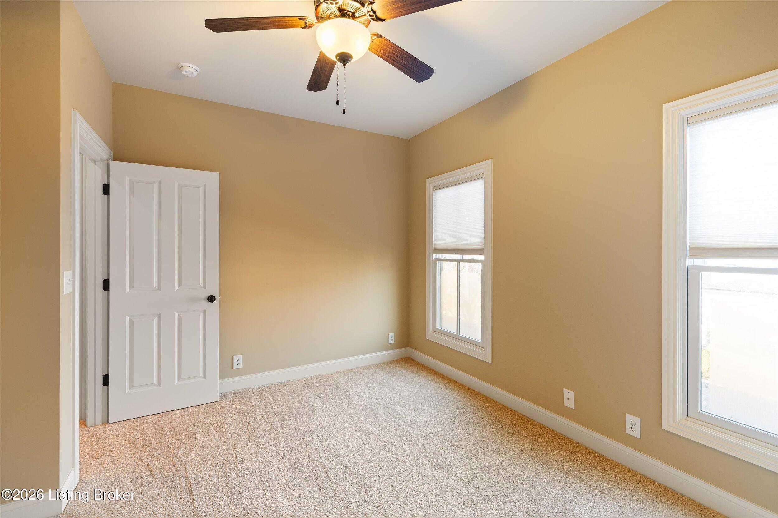 9412 Harlequin St