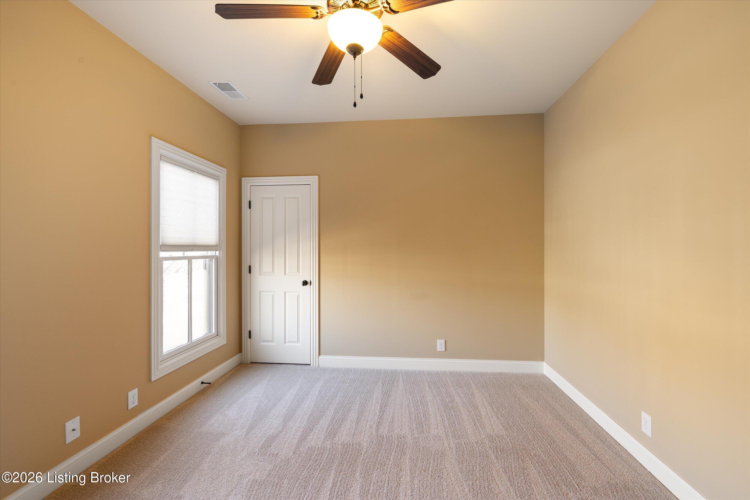 9412 Harlequin St