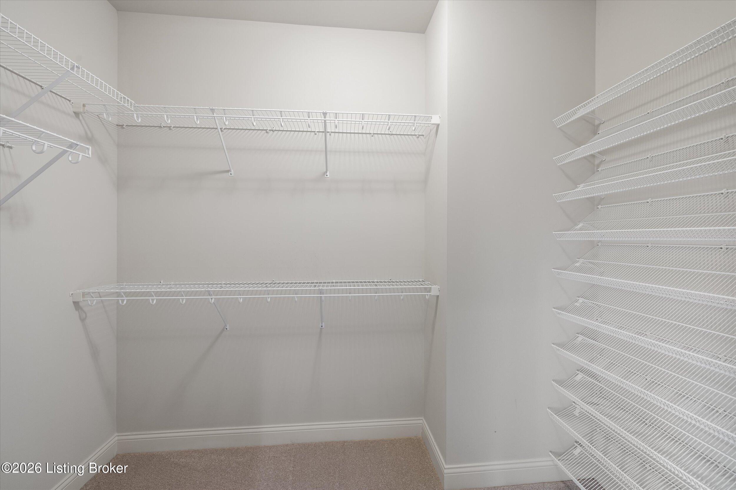 9412 Harlequin St