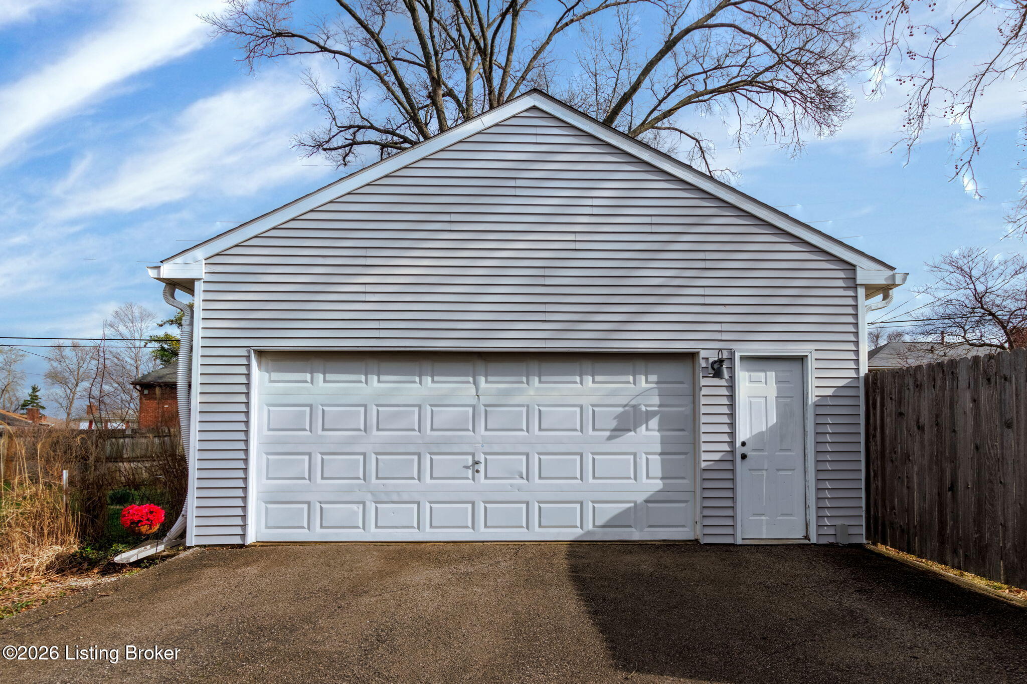 2815 Goose Creek Rd